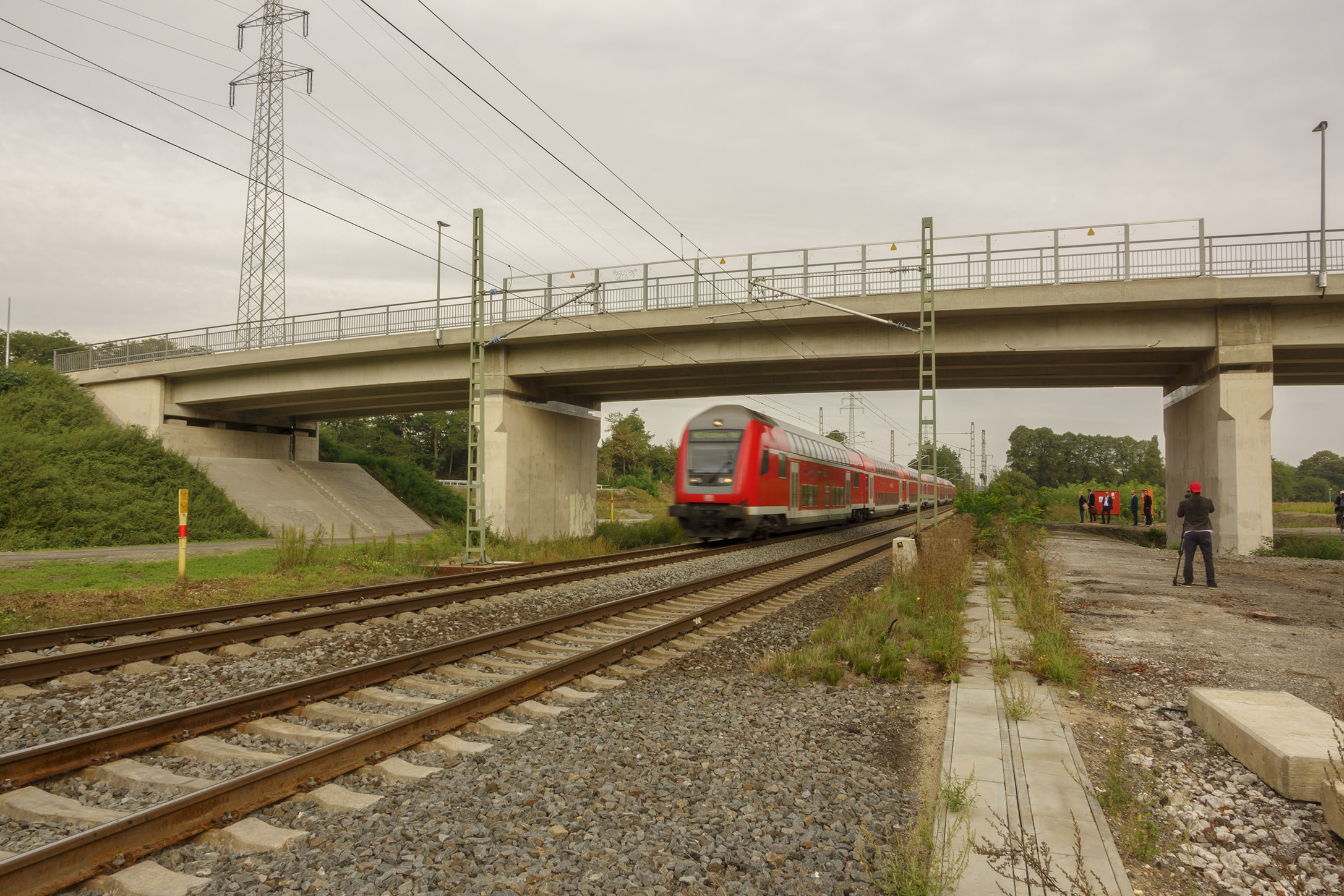 Die Brücke an der Rosa-/Rothofstraße. Foto: Archiv