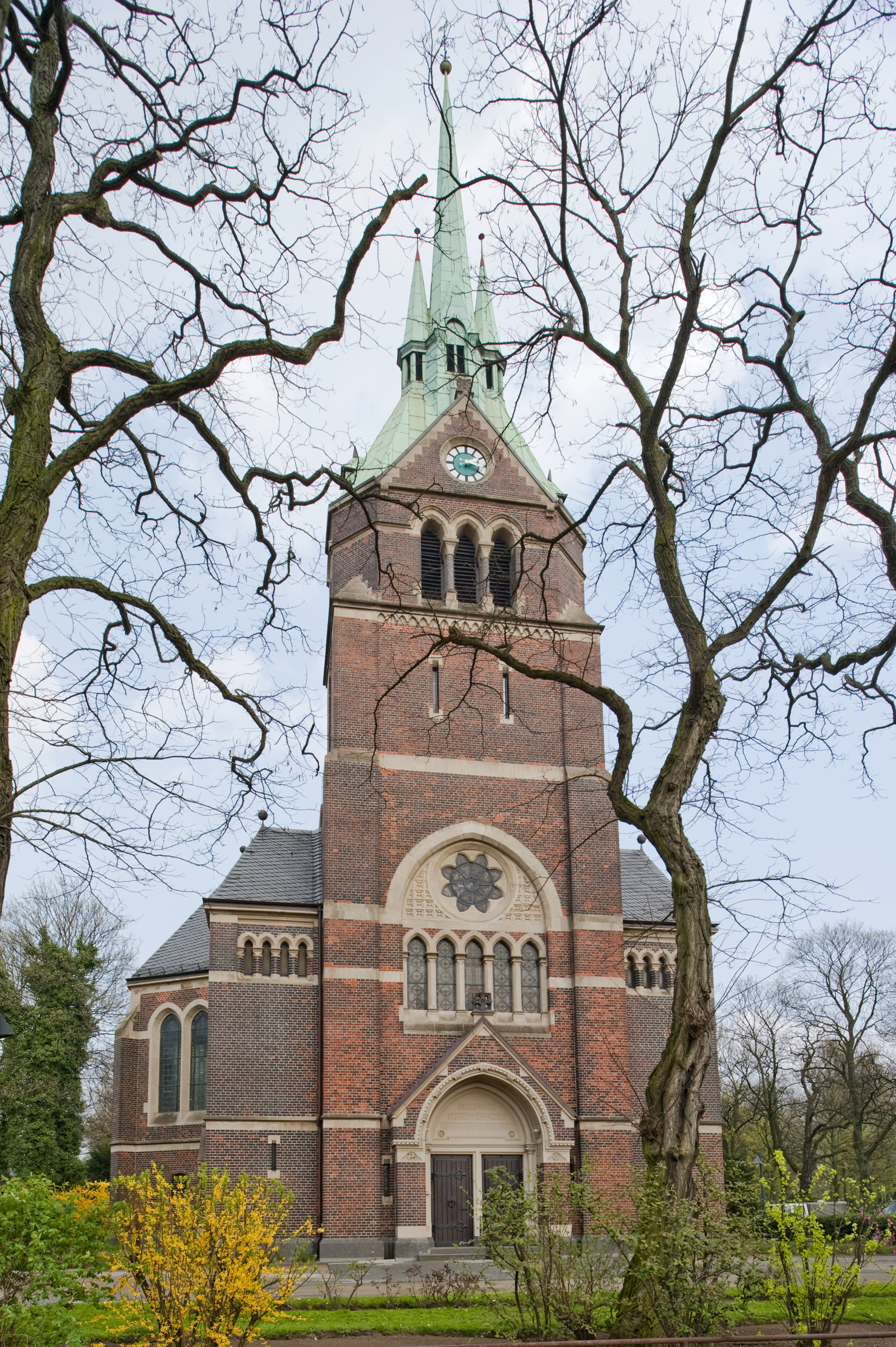 In der Hamborner Friedenskirche werden Jungen und Mädchen in einem speziell auf ihr Alter ausgerichtetes Konzert mit Frühling, Sommer, Herbst und Winter musikalisch in Kontakt kommen. Foto: Ev. Kirchenkreis, Pickartz