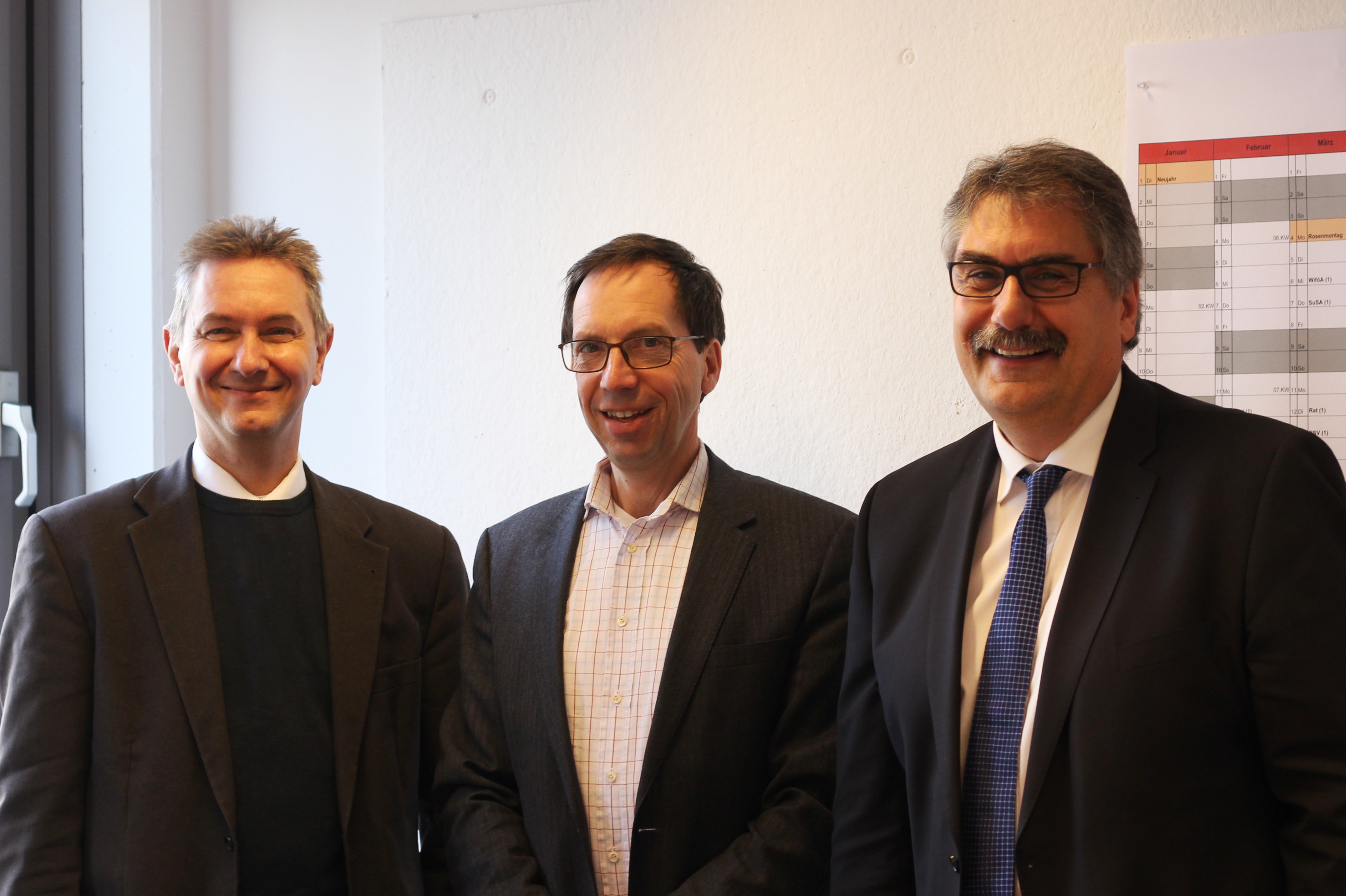 Diese Herren von der WDG wünschen sich eine bessere Nachbarschaft … und zwar für alle Bürgerinnen und Bürger: (v.l.n.r.) Paul-Georg Fritz (Stellvertretender Vorsitzender), Max Trapp (Schriftführer) und Klaus Schütz (Vorsitzender).