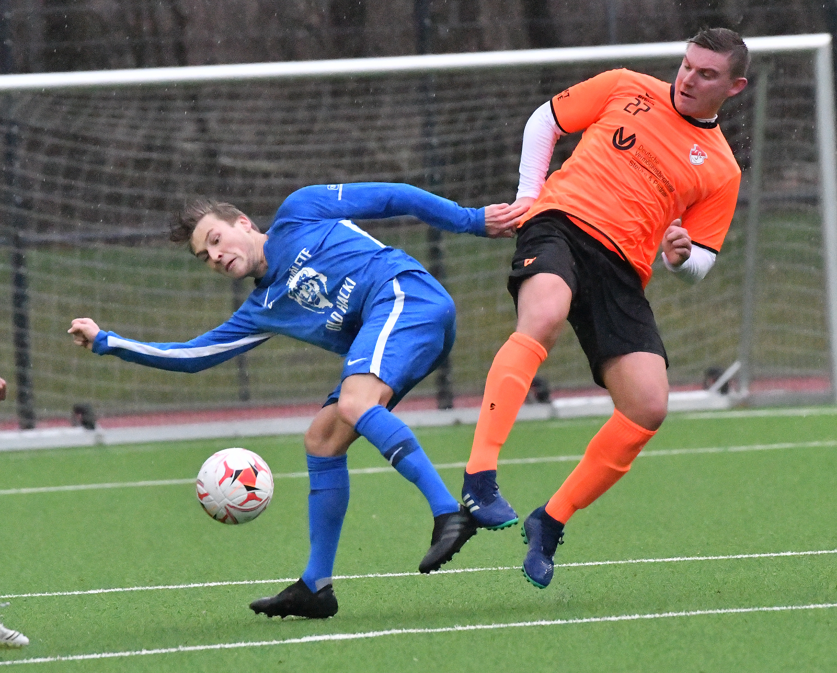 Der FSV Kettwig holte sich mit ganz späten Toren den Sieg.
Foto: Bangert