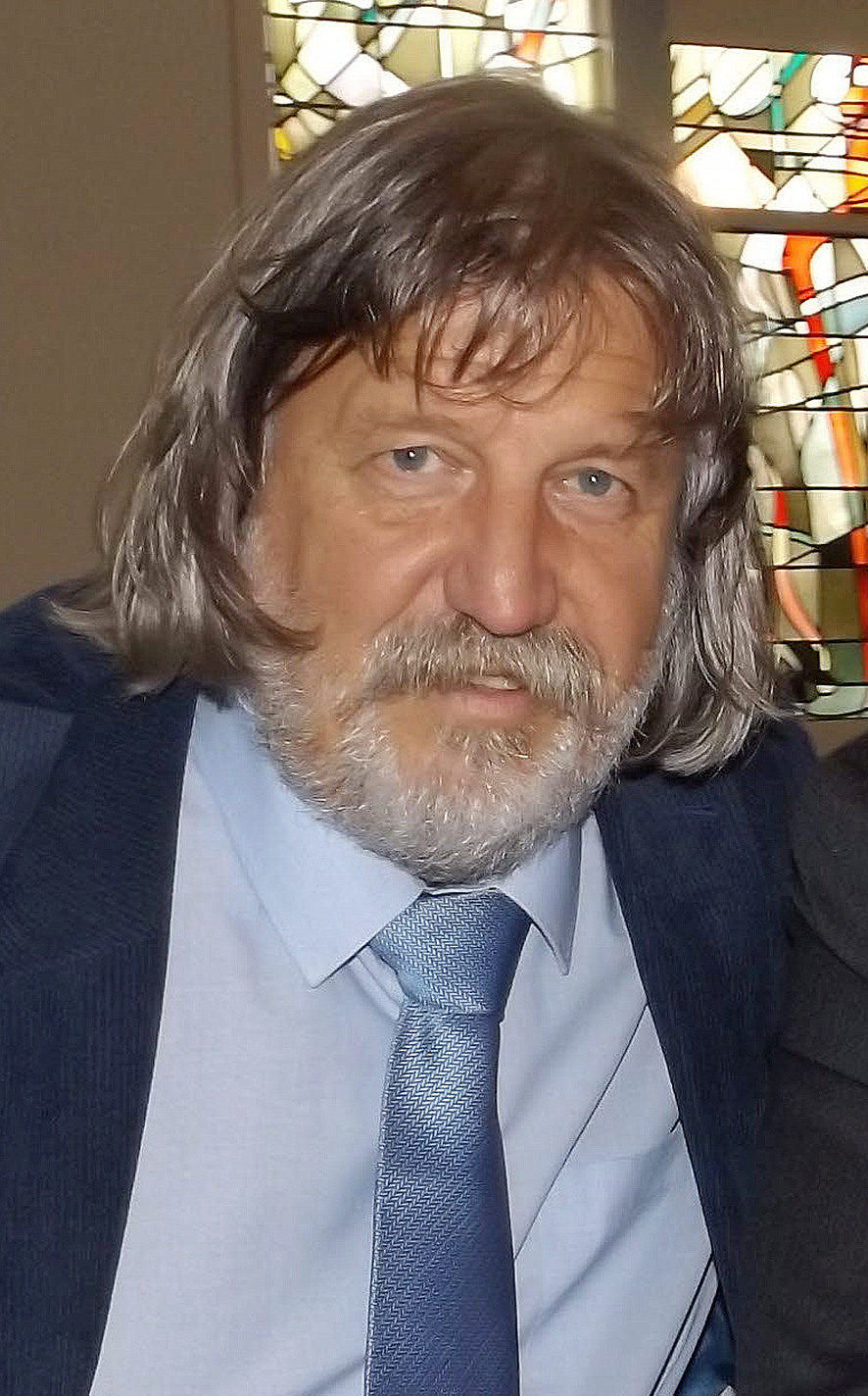 Dr. Hajo Hackstein unterrichtete über vier Jahrzehnte an der "Johannes-Kessels-Akademie" in Gladbeck, ehe er als stellvertretender Schulleiter im Sommer 2018 in den Ruhestand ging.