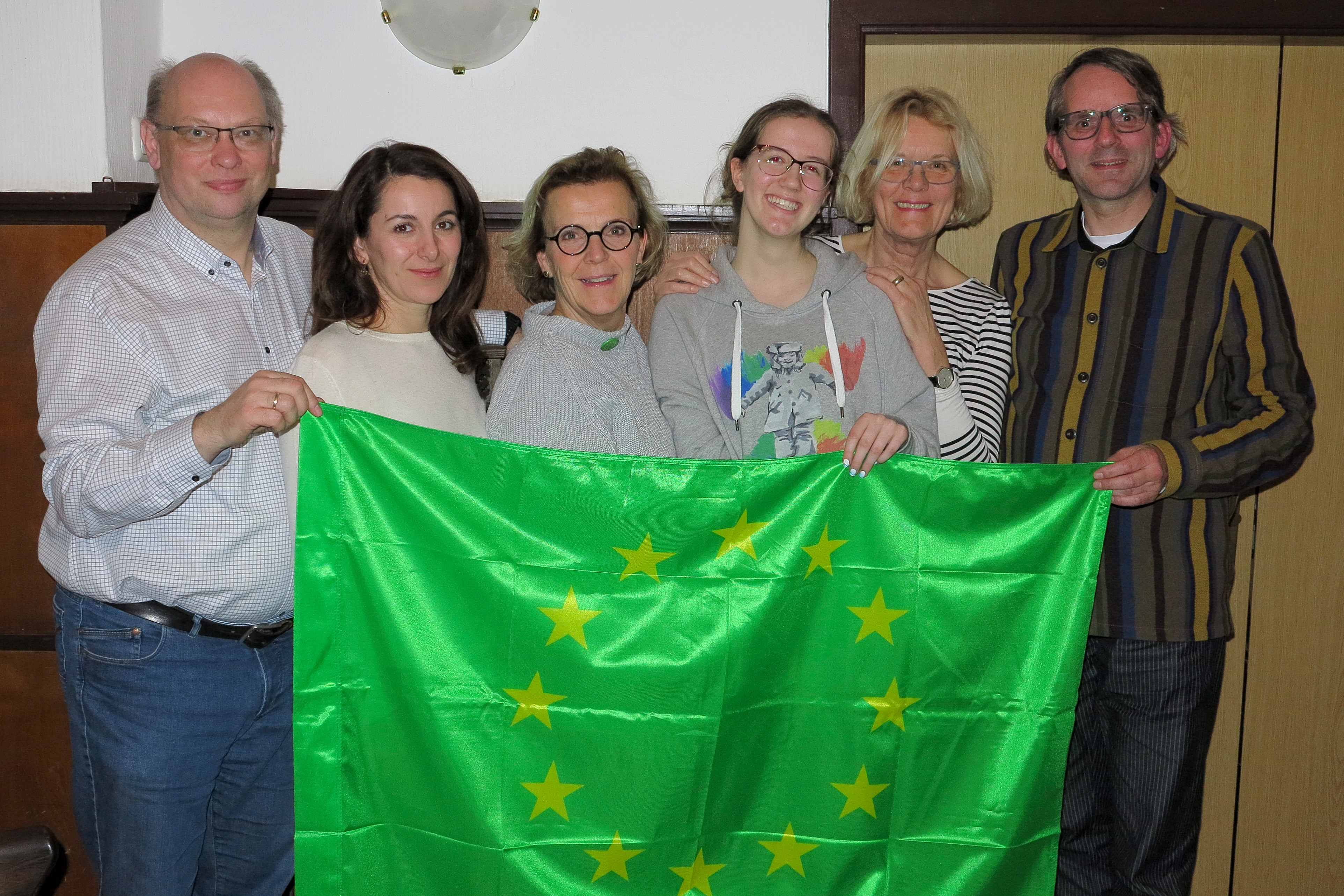 Der neue Vorstand der Halterner Grünen: ( v.l.) Thomas Zimmermann, Deniz Beese, Marlies Wesseler, Sarah Zimmermann, Maaike Thomas und Christian Krahl.