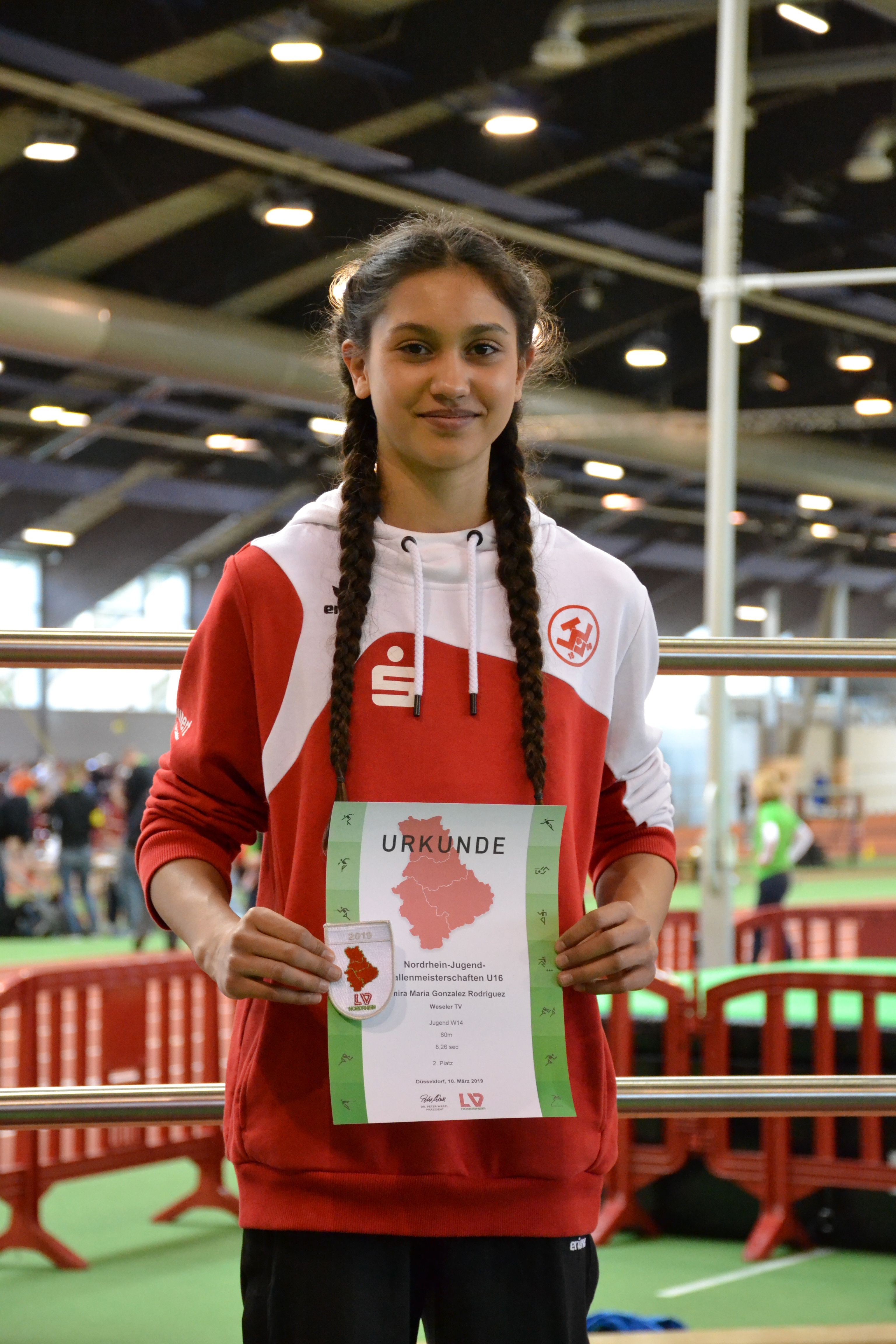 Amira Gonzales bei der Siegeehrung