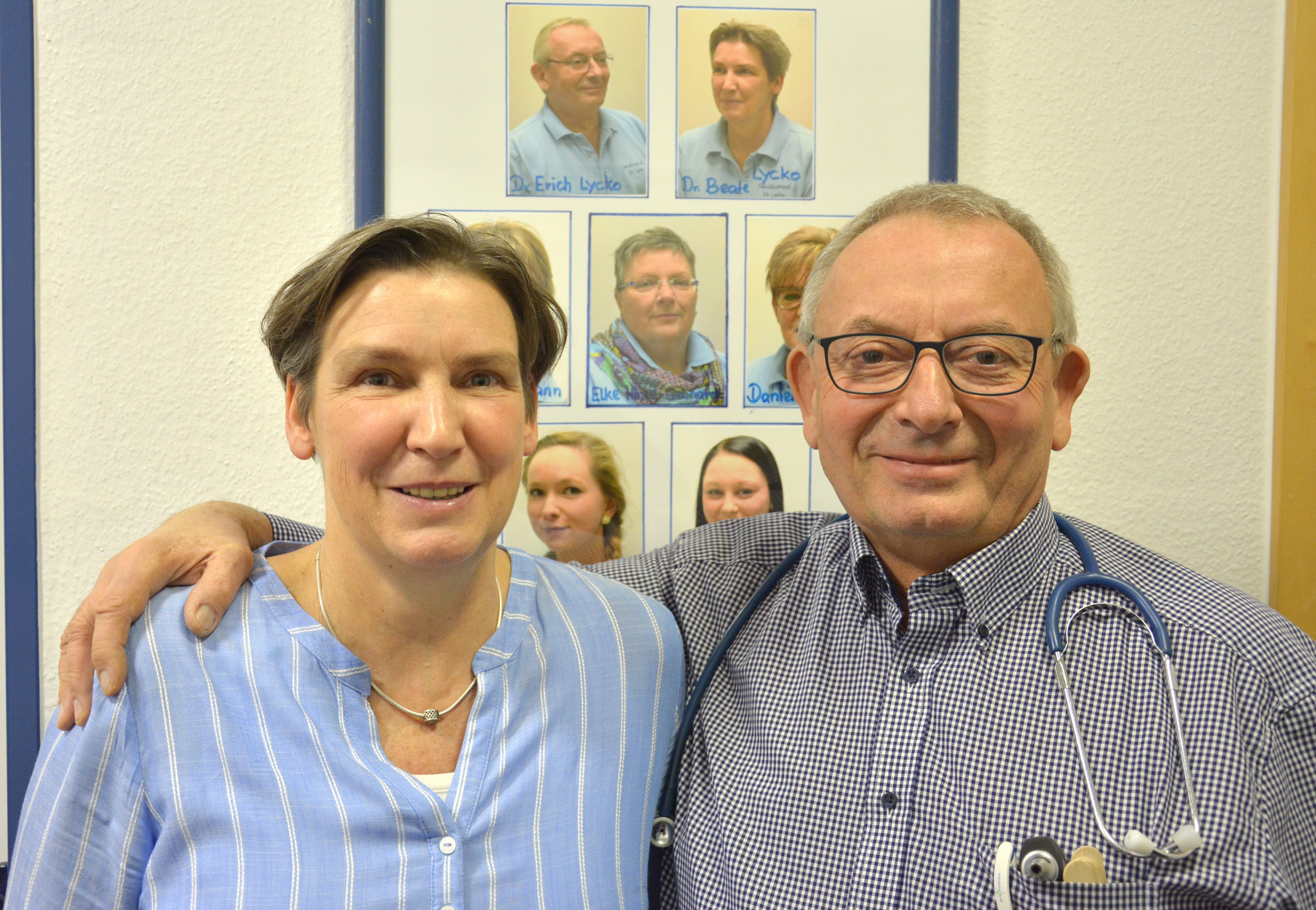 Kinderarzt Dr. Erich Lycko geht in den Ruhestand. Um die Praxis kümmert sich seine Frau Beate.