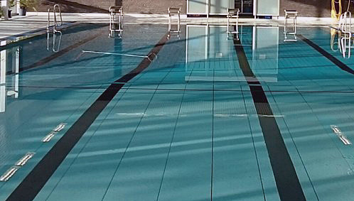 Schulschwimmen fällt aus. Archivfoto: Tangelder