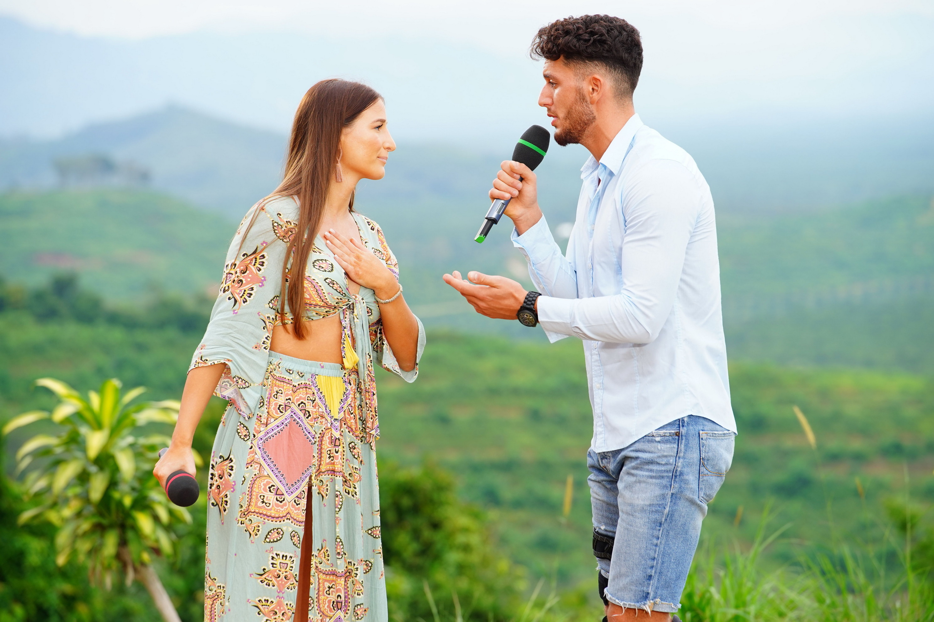 Momo Chahine aus Herne und Natali Vrtkovska werden am Samstag (16.03.2019) bei DSDS im Duett „Love Someone“ von Lukas Graham singen.