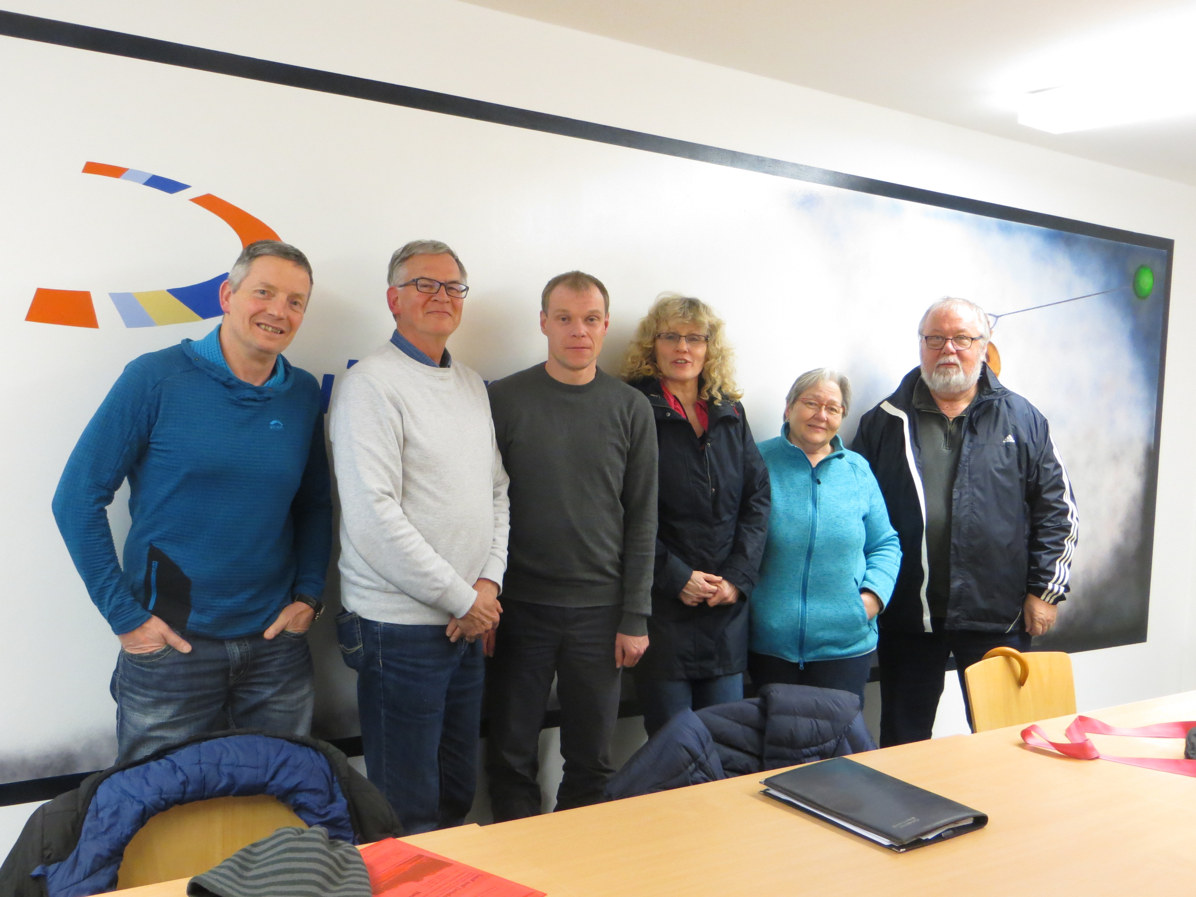 Der harte Kern der Fachschaft Leichtathletik im SSB Duisburg. v.l. Jürgen Eloo (ASV), Harald Richter, Christian Prpitsch (beide Rumelner TV), Marita Feller (TV Wanheimerort), Heidi Reinhold und Karl Heinz Hedoch (beide Eintracht)