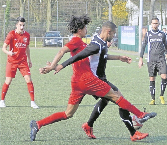 LSVer Adjany Ibeme, der nach einem Foul in Erkenschwick die Rote Karte sah und für das Heimspiel gegen Wanne gesperrt ist. Foto Warnecke
