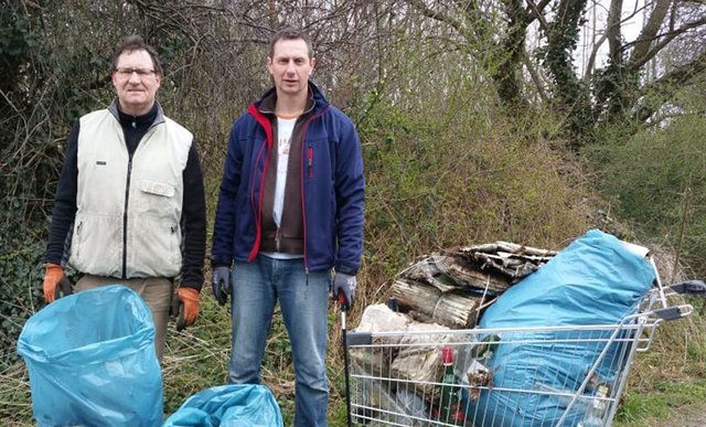 Sogar ein Einkaufswagen wurde gefunden! - Für den Abtransport des Mülls aber ganz praktisch... | Foto: BGH