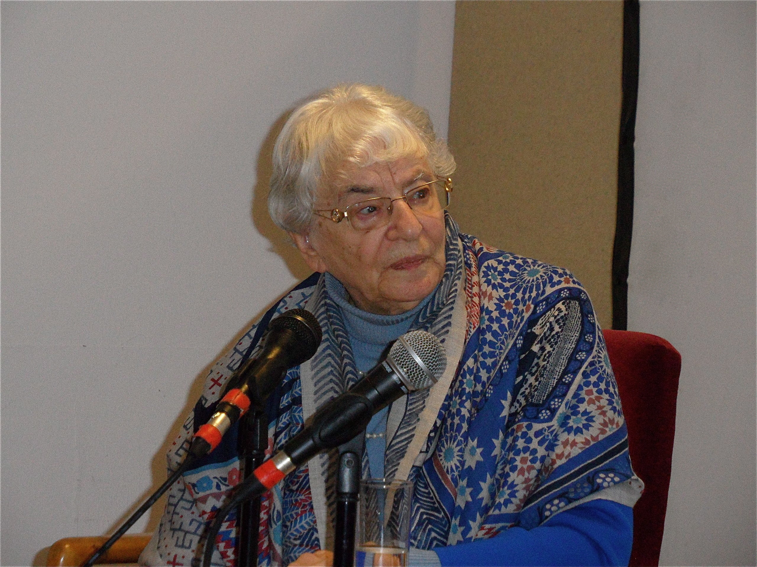 Die 94-jährige Schriftstellerin Ruth Weiss kommt zu einem Vortrag am Mittwoch, 10. April, nach Werden.