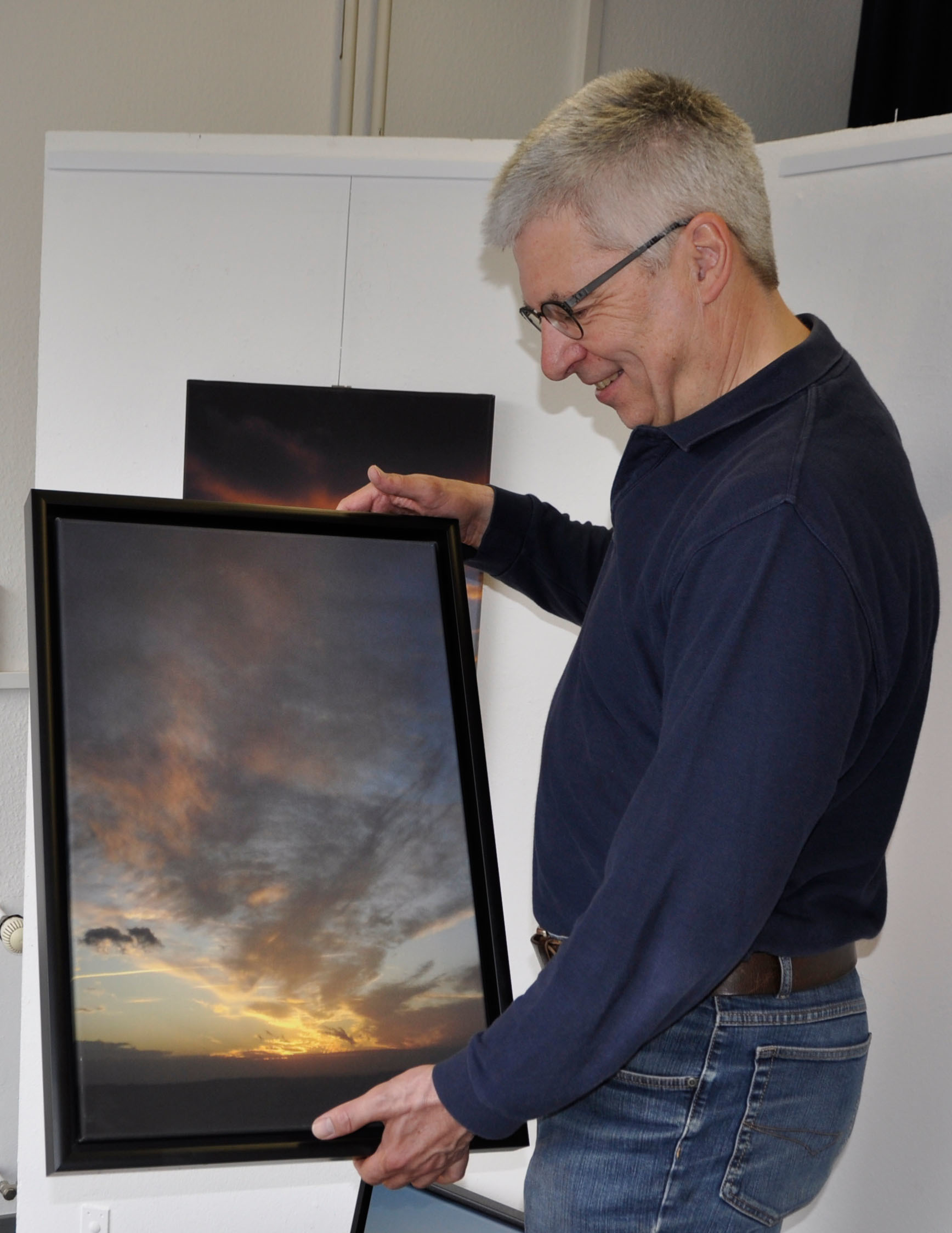 Christoph Sterner zeigt Sonne, Wolken und Horizonte.