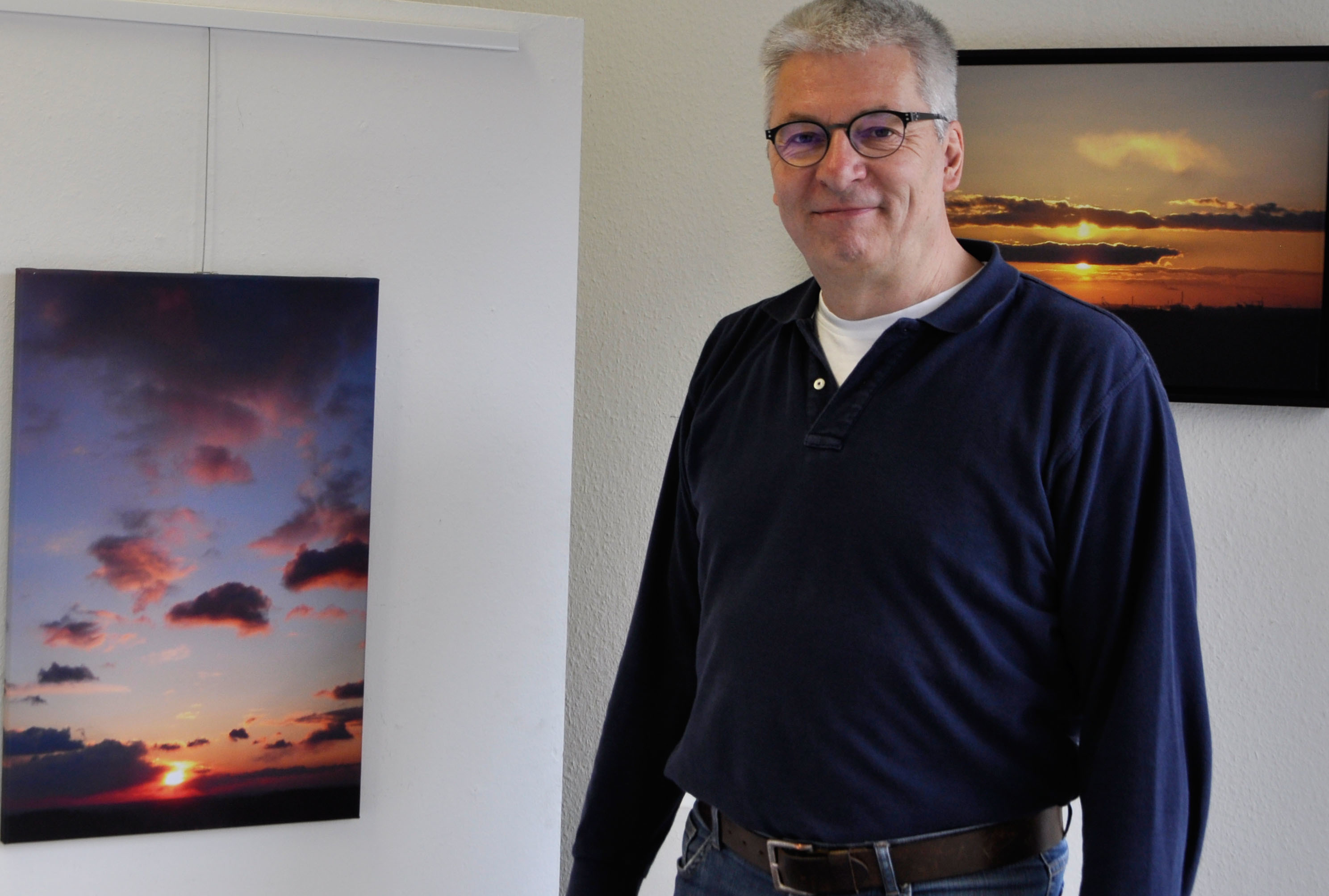 Im April bespielt Christoph Sterner das Kunstfenster des Heimat- und Verkehrsvereins mit Fotografien des Kettwiger Horizonts.