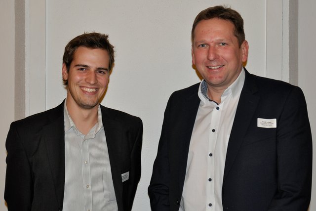 Marcel Evers (l.) und Frank Langer von der ENNI Energie &amp; Umwelt Niederrhein GmbH. | Foto: Rtz