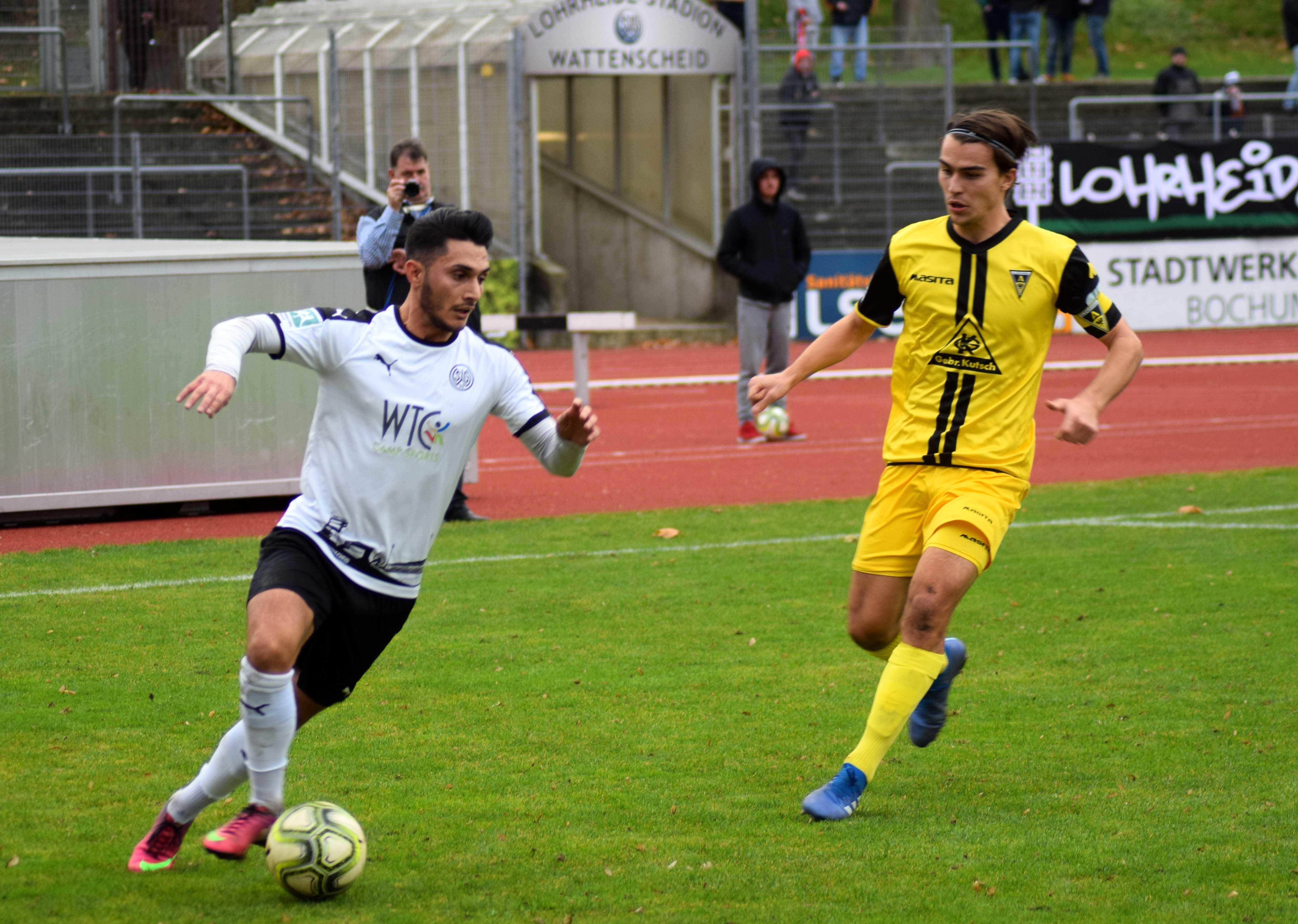 Berkant Canbulut (links) war mit zwei Treffern maßgeblich am Sieg gegen Kaan-Marienborn beteiligt. Foto: Peter Mohr