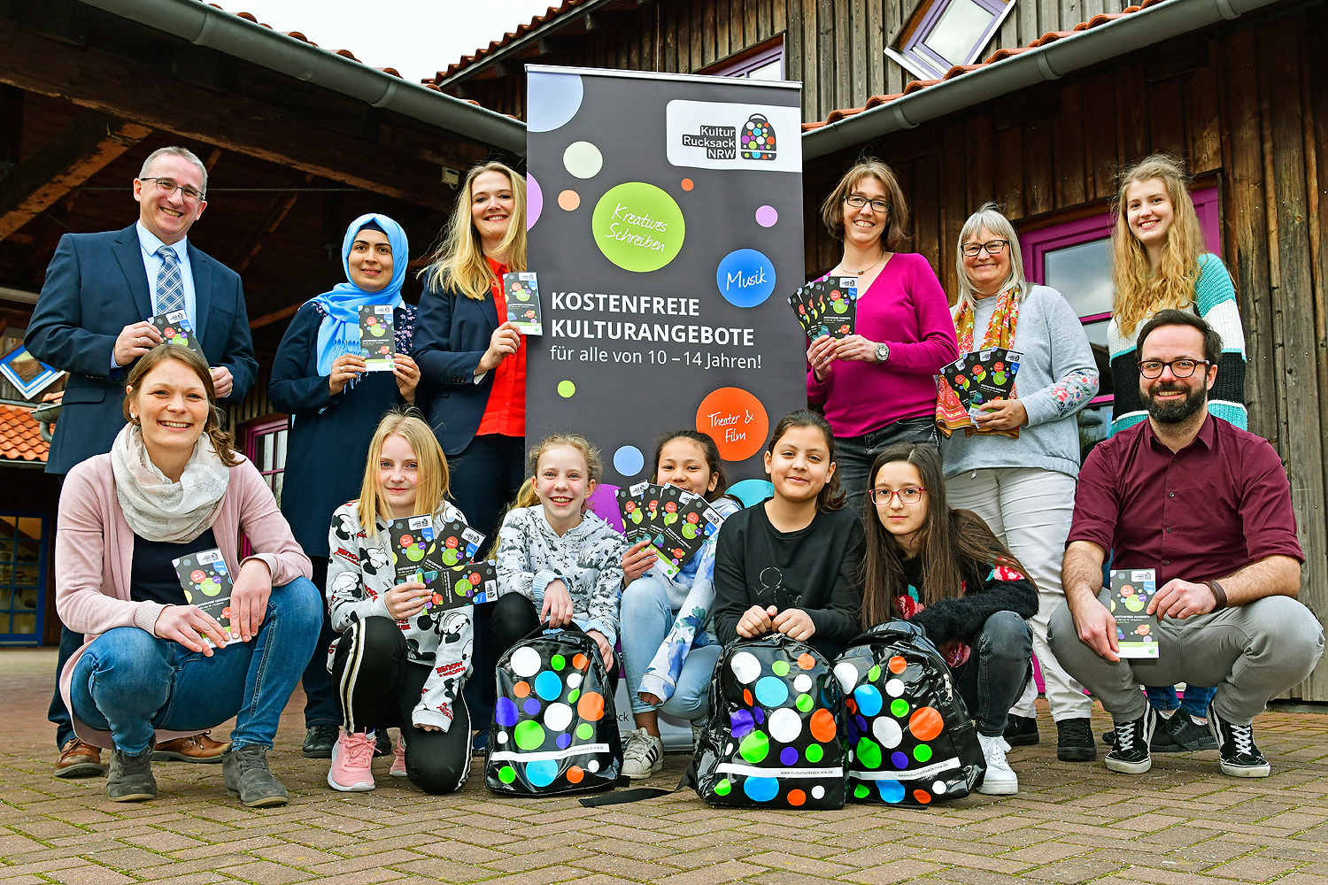 Sprichwörtlich "kunterbunt" präsentiert sich auch in 2019 in Gladbeck das Angebot im Rahmen des Programms "Kulturrucksack".