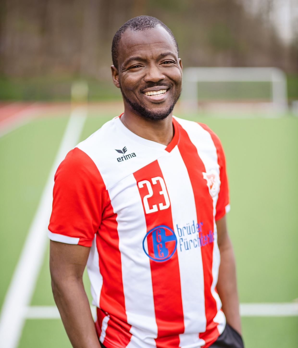 Alassane Ouédraogo gibt seine Erfahrungen gern an Nachwuchskicker weiter.