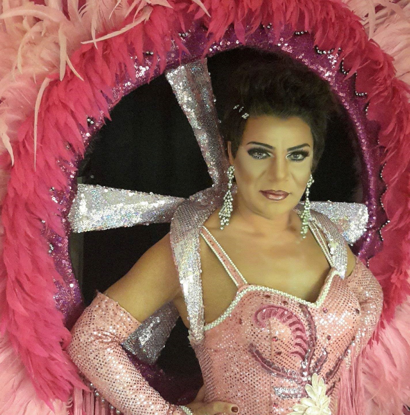"Antonella Rossi" kommt mit dem Programm "Divas" nach Oer-Erkenschwick.