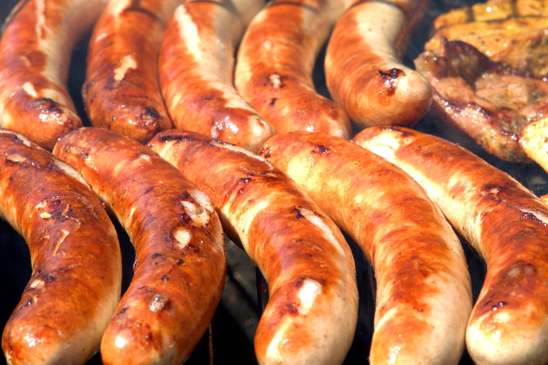 Es geht um die Wurst: Die Stadt Gladbeck hat von wilden Grillgelagen im Wittringer Wald die Nase voll.