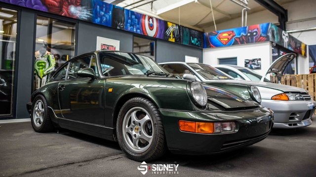 Im Porsche des PS-Profis kann der Gewinner bei der Oldtimer-Rallye mitfahren.