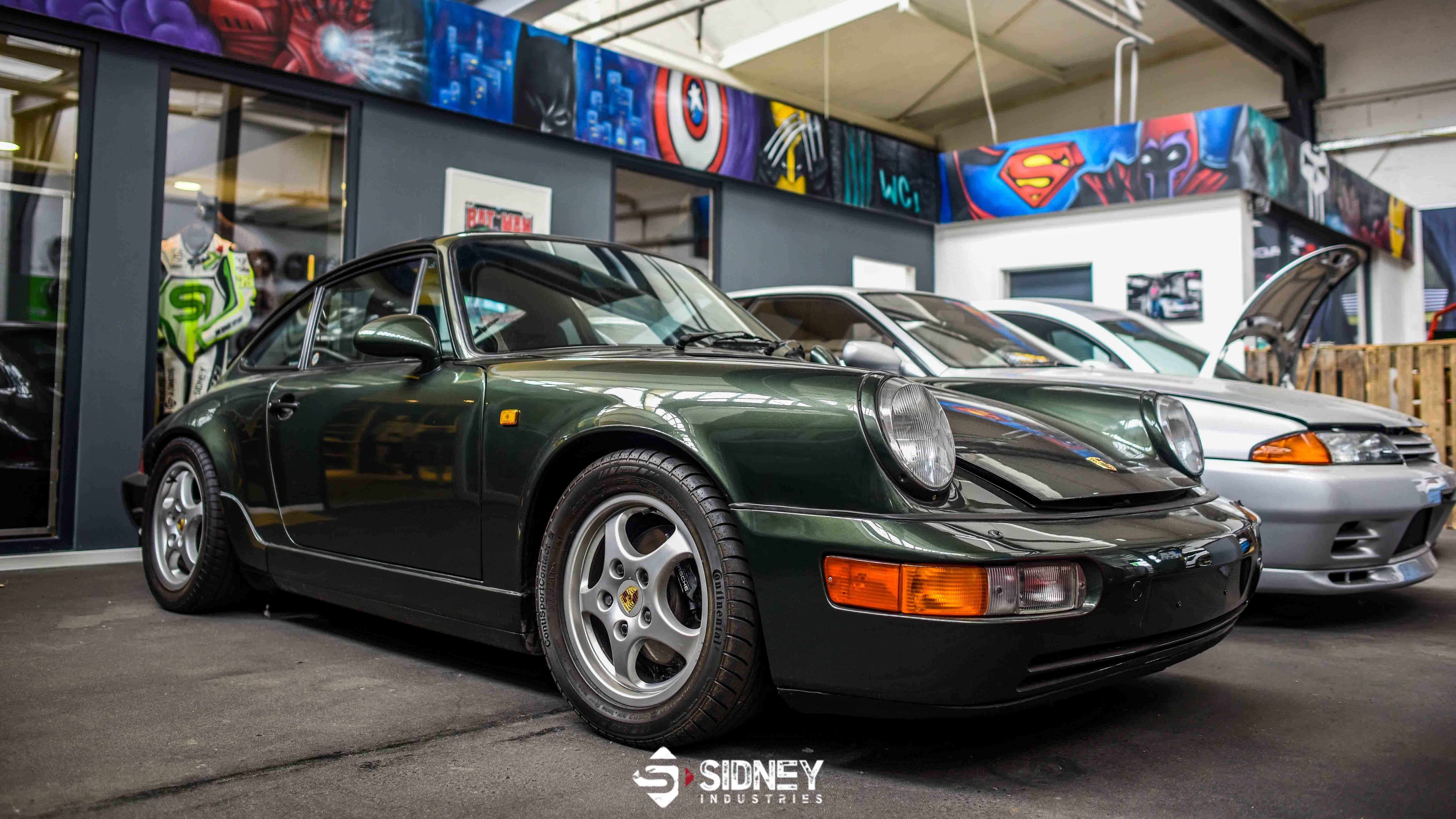 Im Porsche des PS-Profis kann der Gewinner bei der Oldtimer-Rallye mitfahren.