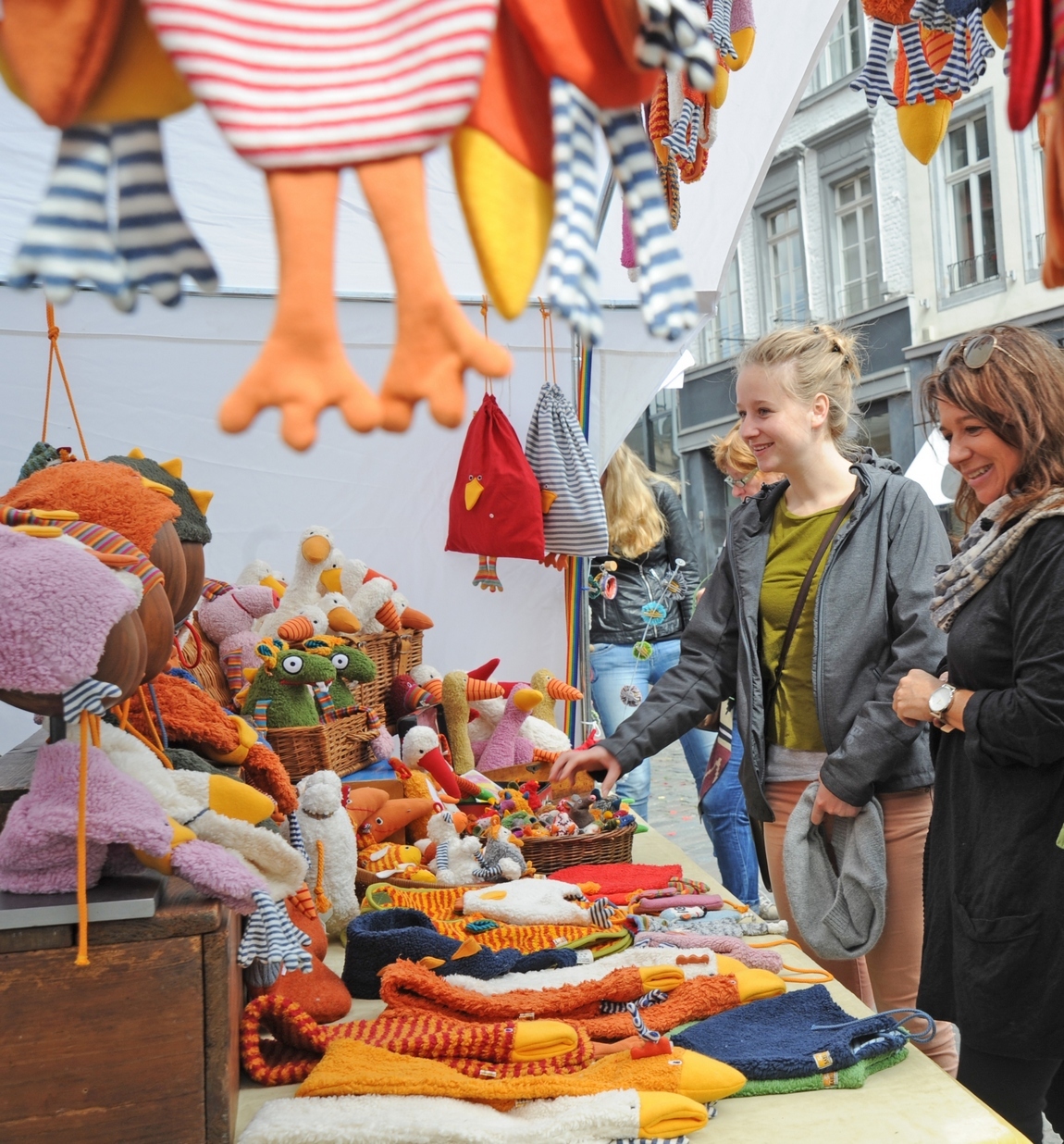 Mitfahrgelegenheit zum Europäischen Kunsthandwerkermarkt in Aachen gesucht?
