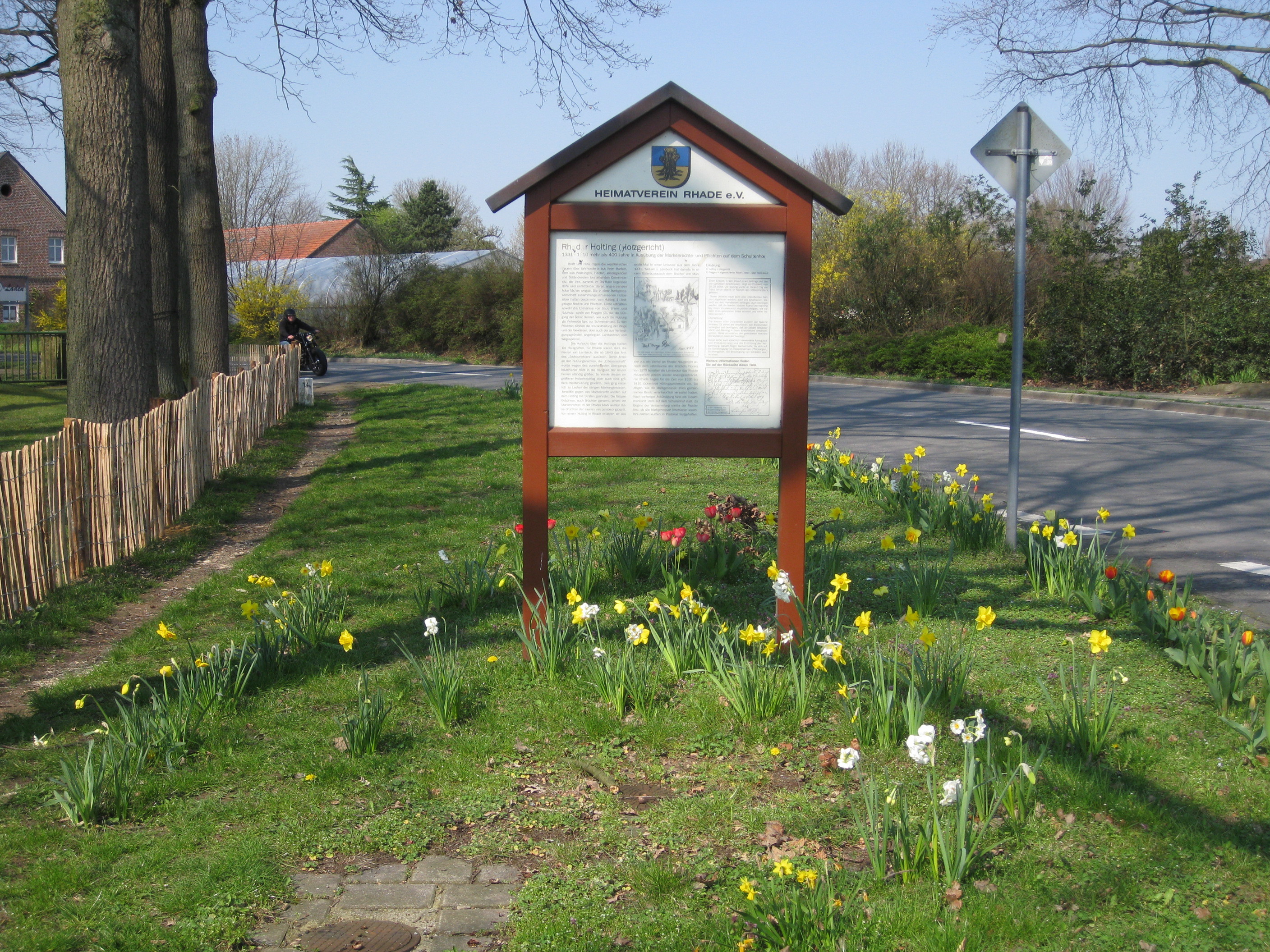 Herrlich Anzusehen - Das bunte Blumenerwachen in Rhade. Dank an alle Beteiligten der Blumenzwiebel-Pflanzaktion.