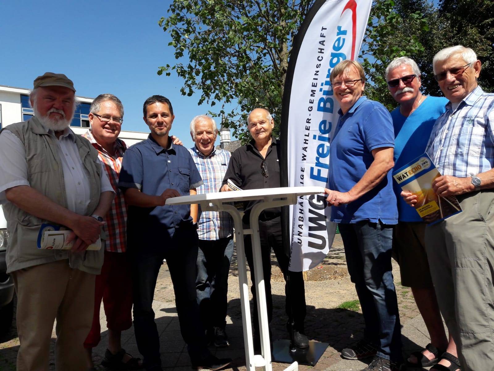 Marktsprechstunde mit Mandatsträgern der UWG: Freie Bürger.