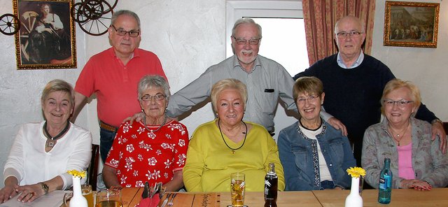 Treffen der Ehemaligen.