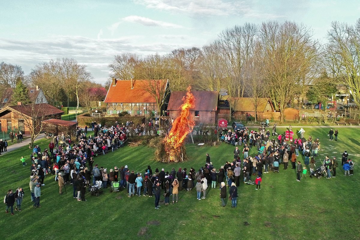 Am Ostersamstag, 20. April, werden wieder zahlreiche Besucher ab 16 Uhr zum "Osterfest" am Kotten Nie in Gladbeck-Ost, Bülser Straße 157, erwartet.