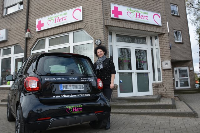 Inhaberin Aysel Tok (Foto) gründete den ambulanten Pflegedienst "Schwestern mit Herz" im August 2018.