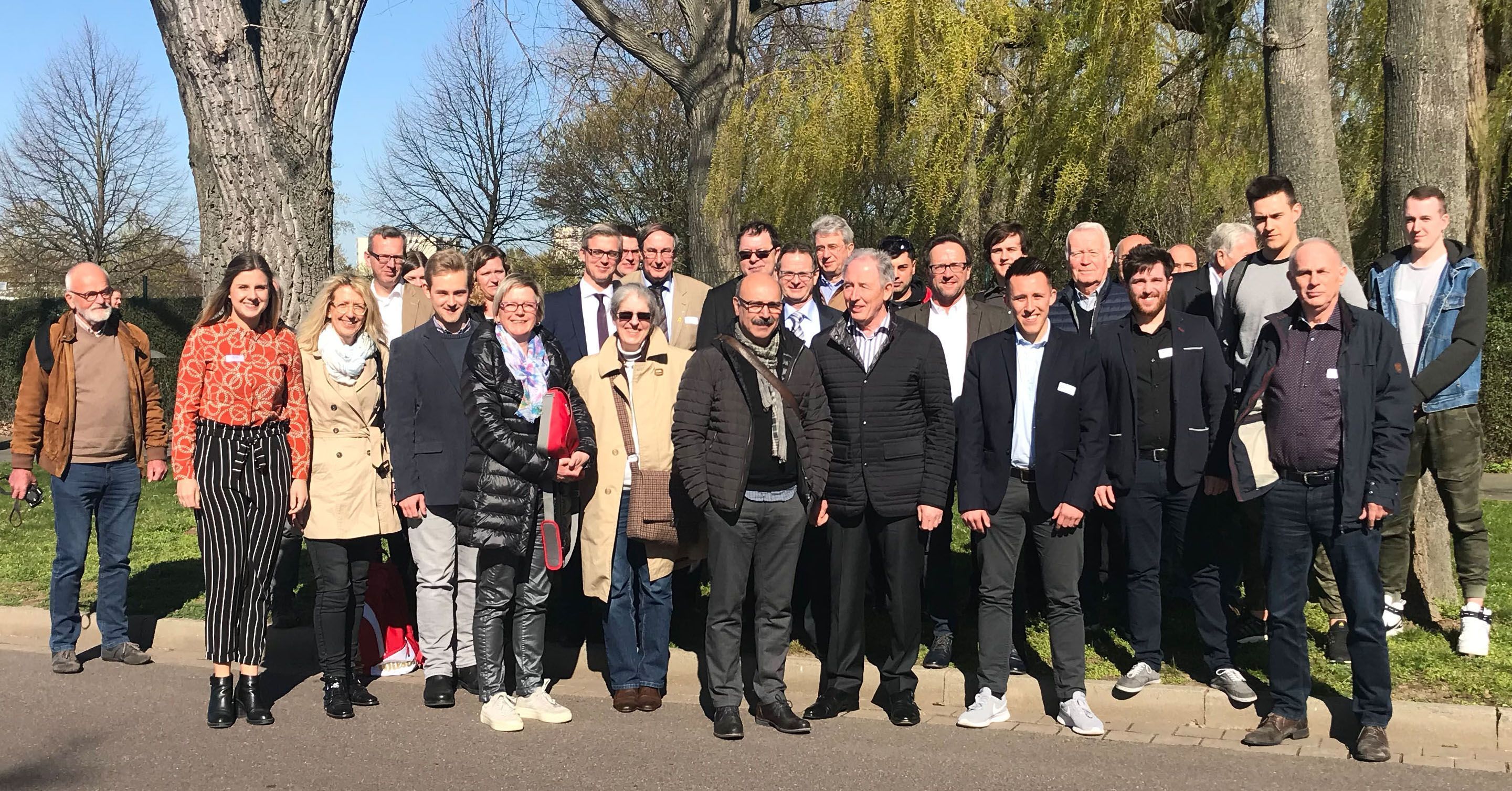 Wie bereits in den Vorjahren nahm eine große Gruppe von Unternehmern das Angebot der EN-Agentur zum gemeinsamen Messebesuch an.