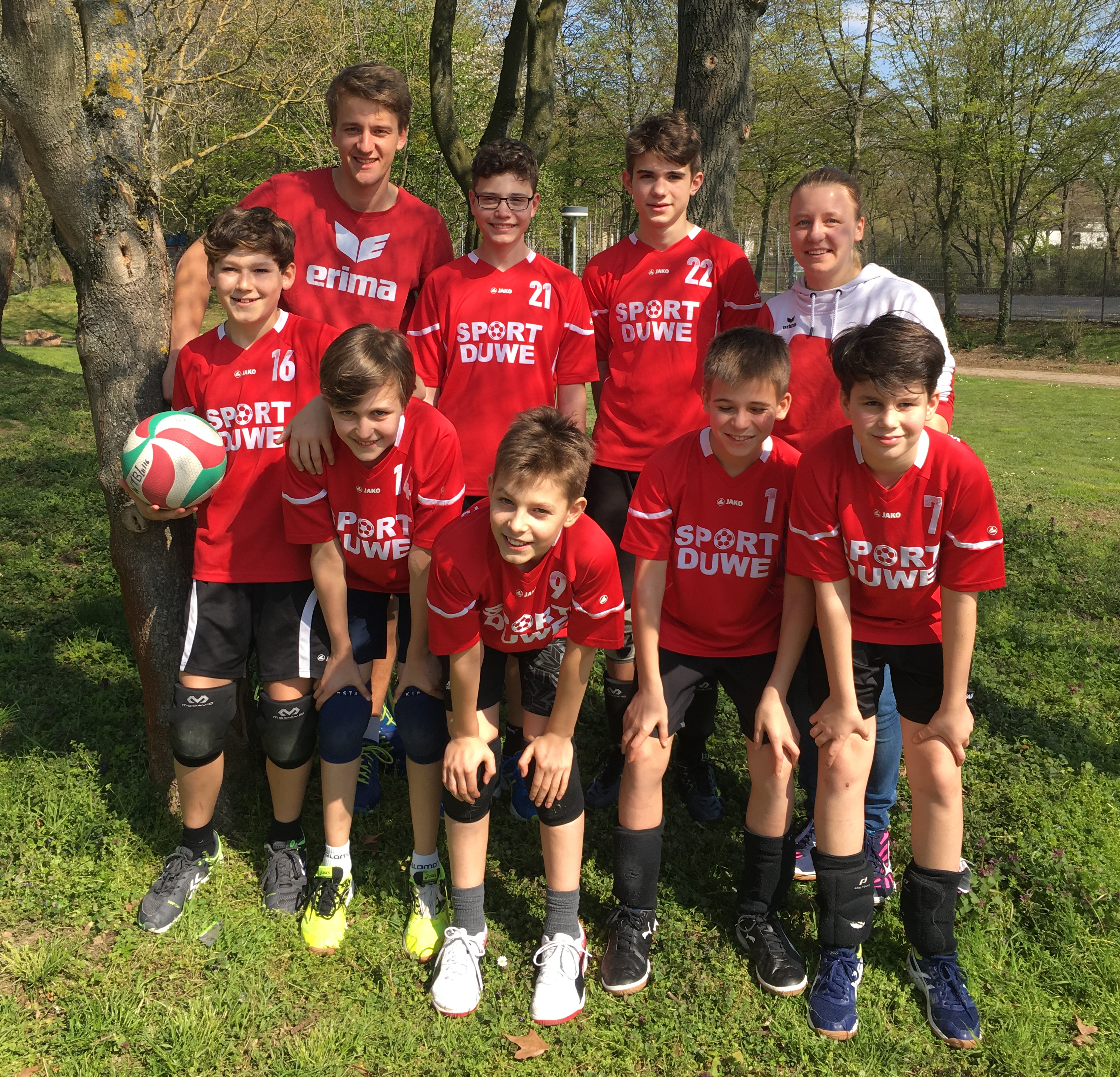 Die männliche U14 der WTB-Volleyballer holten bei den Westdeutschen Jugendmeisterschaften einen beachtlichen sechsten Platz.
Foto: WTB