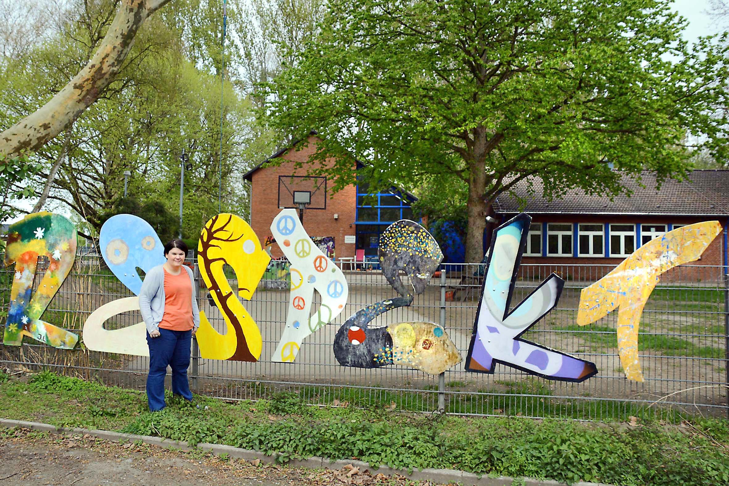 Tanja Young, Fachreferentin für Kinder- und Jugendförderung im Stadtbezirk Brackel, hat bereits die Jugendfreizeitstätte in Brackel besucht.