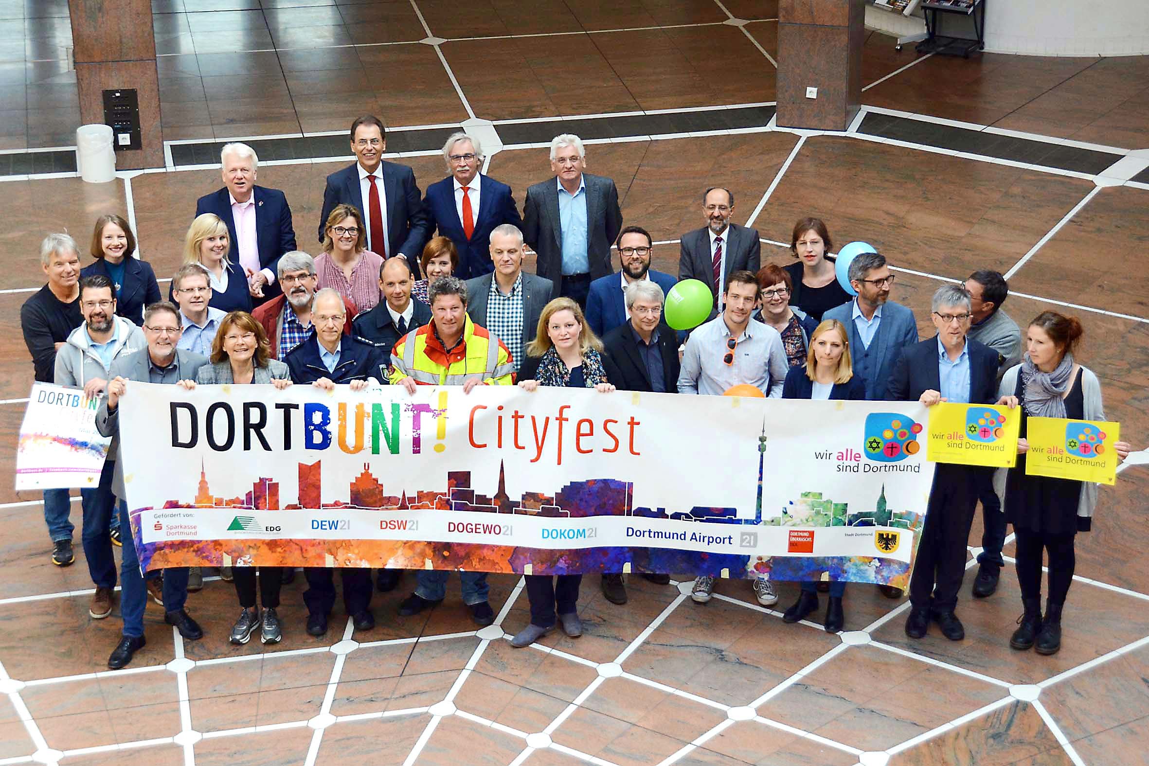 125 Stunden Programm mit über 100 Künstlern auf zehn Bühnen mit vielen Vereinen und Initiativen haben die Organisatoren des großen Stadtfestes für den 11. und 12. Mai vorbereitet.