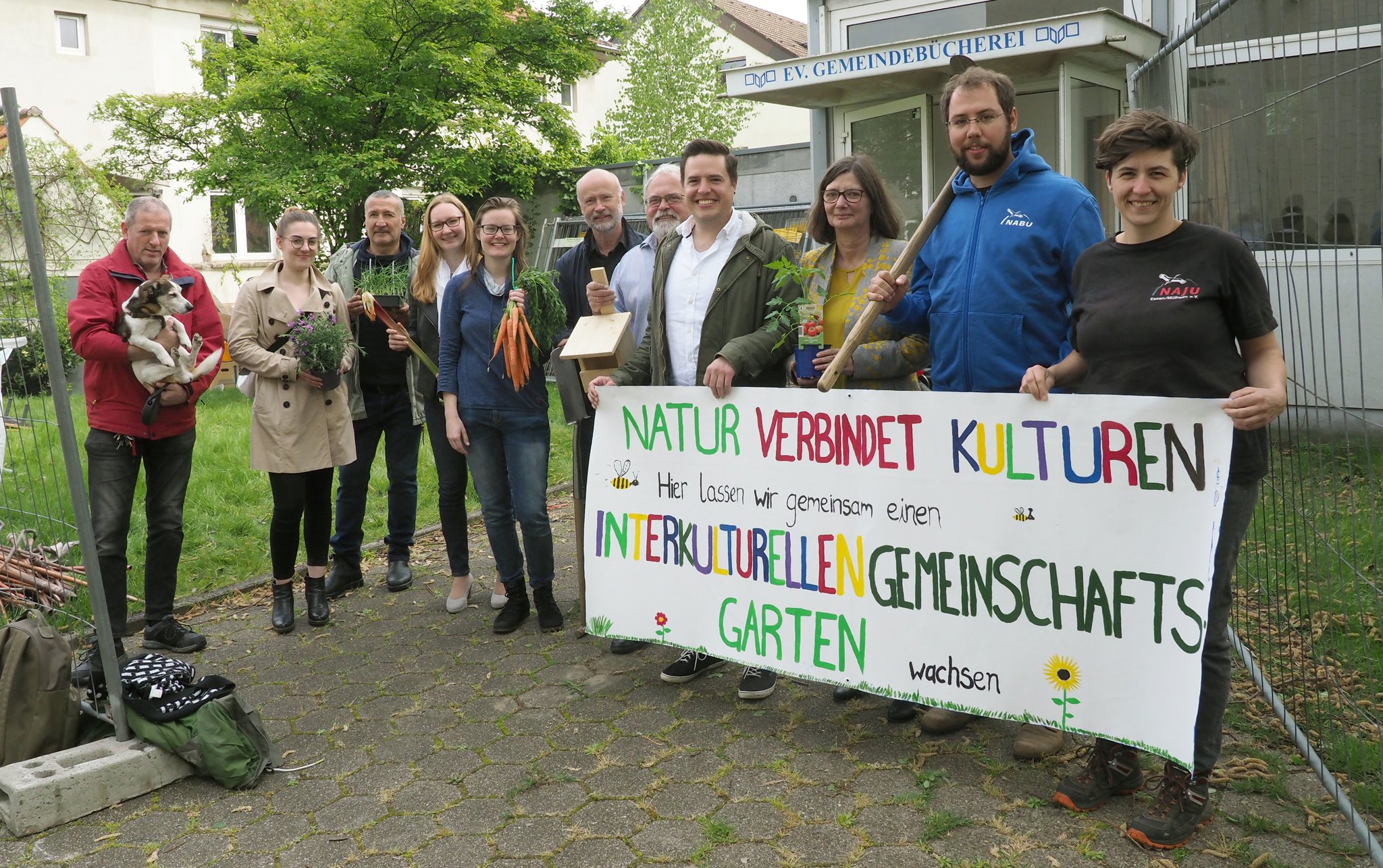 Interkultureller Gemeinschaftsgarten füllt Baulücke an der