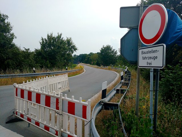 Im Zuge des Abbaus werden auch die Parkplätze Holsterhausen und Lünningskamp wieder freigegeben.