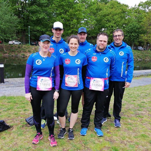 Von links nach rechts: Nadine Dierksen, Max Niemand, Julia Reinhardt, Dirk Adolphs, Alex Erdt und Uli Meier