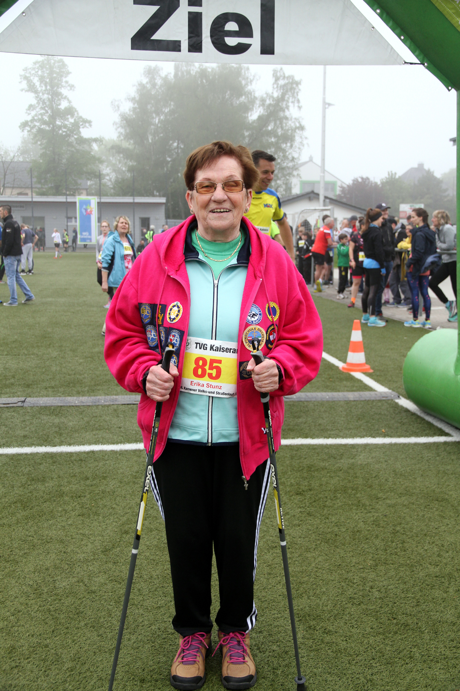 Beim Volkslauf in Methler erhielt die 85-jährige Erika Stunz die Startnummer 85.