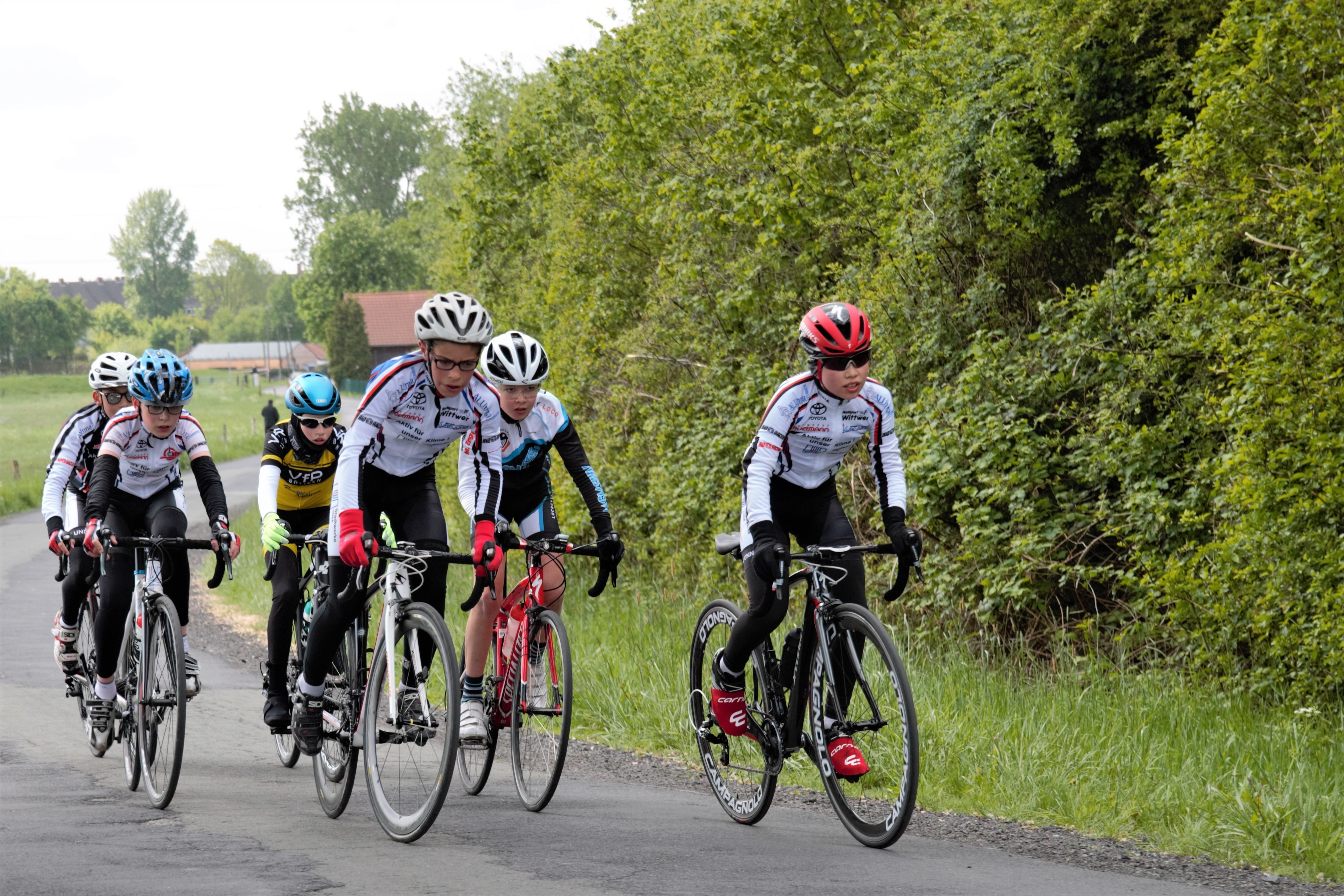 Im großen Feld der U13 starteten die RSVler mit fünf Radsportlern.