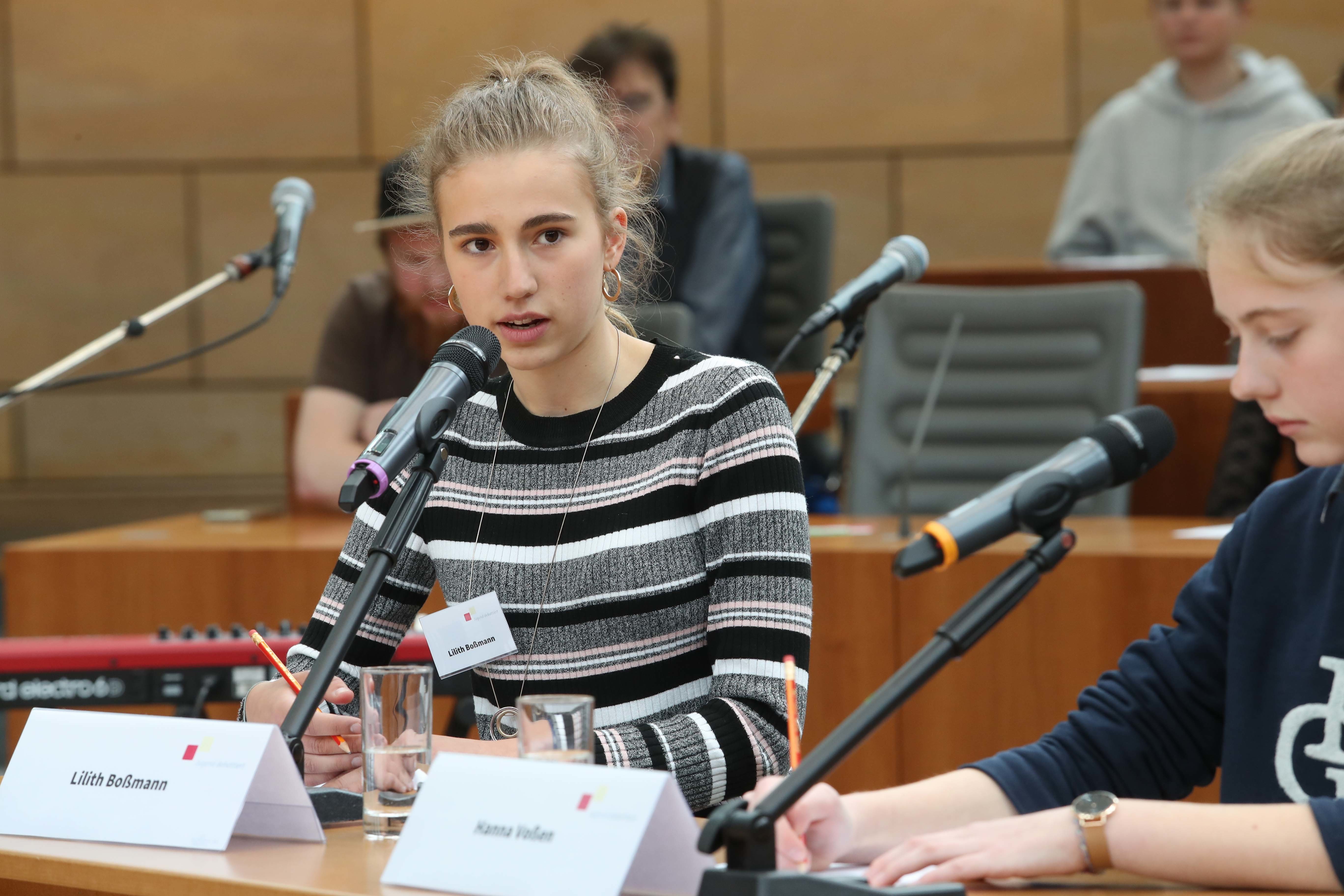 Lilith Boßmann (16) aus Goch hat erfolgreich im Landtag debattiert. Foto: privat