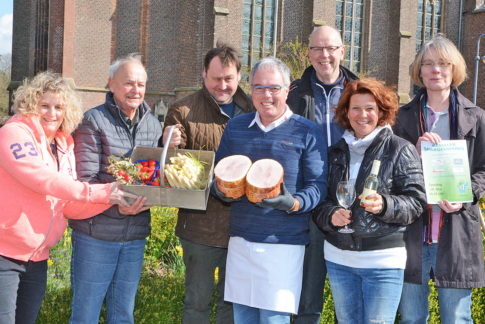 Was mit Spargel alles möglich ist, präsentiert der Verkehrs- und Heimatverein Kessel mitsamt der örtlichen Gastronomie auf dem Spargelmarkt am Samstag, 18. Mai, am Kaiser-Otto-Platz.