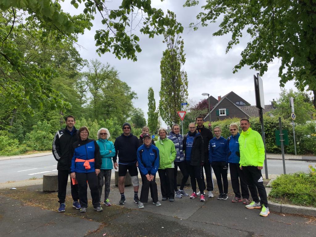 Suanne Vestweber führte die Laufgruppe des TuS zum diesjährigen Sternenlauf an. Foto: TuS Weddinghofen
