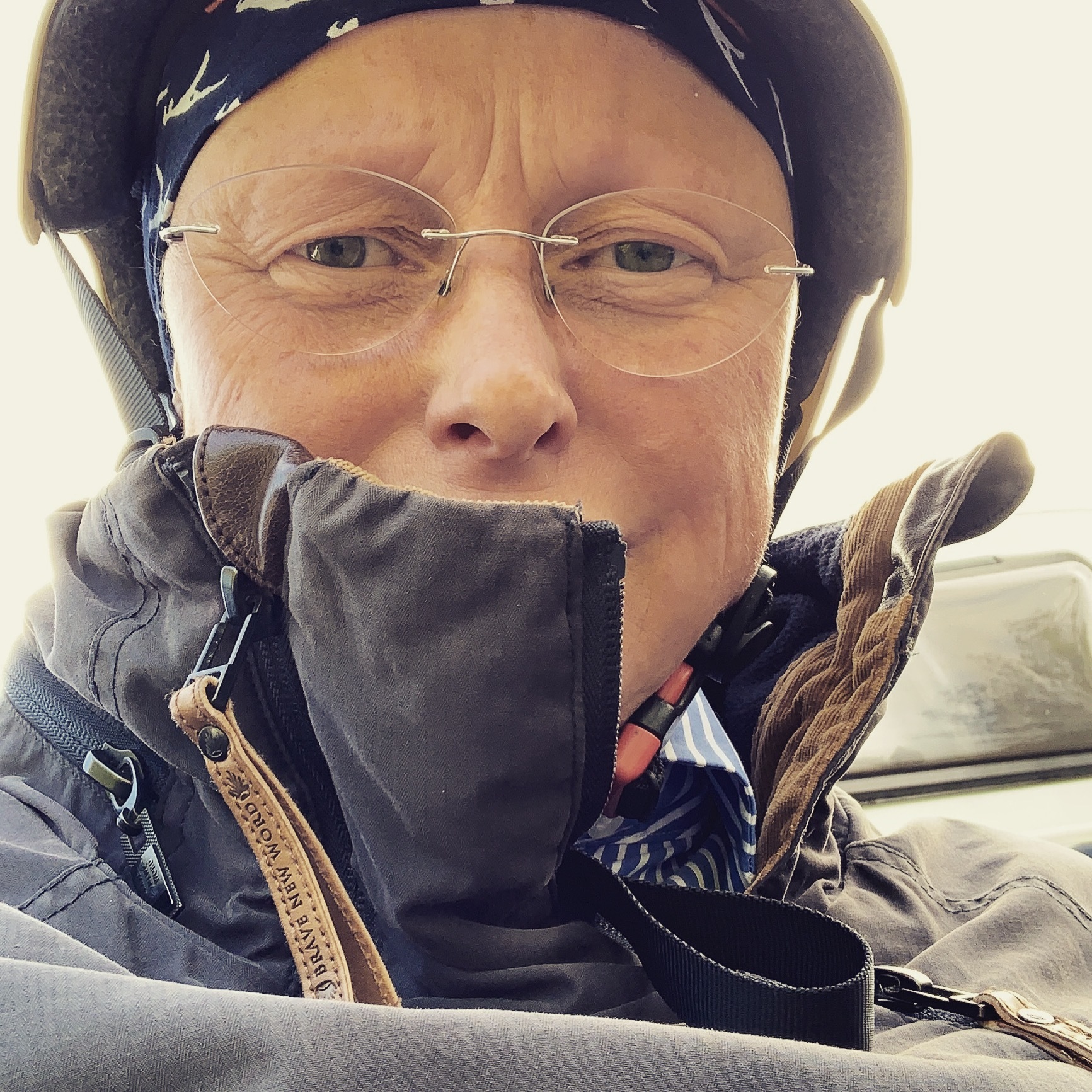 Bei der Mitmach-Aktion an mindestens 20 Tagen mit dem Rad zur Arbeit zu fahren, ist Stadtspiegel-Redakteurin Anja Jungvogel seit Jahren dabei. Denn das fördert Gesundheit, Fitness und schont den Geldbeutel. Foto: Selfie