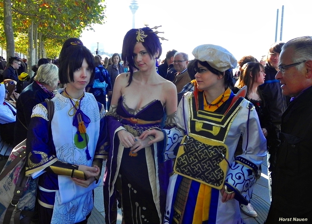 Cosplayer beleben den Düsseldorfer Japan-Tag