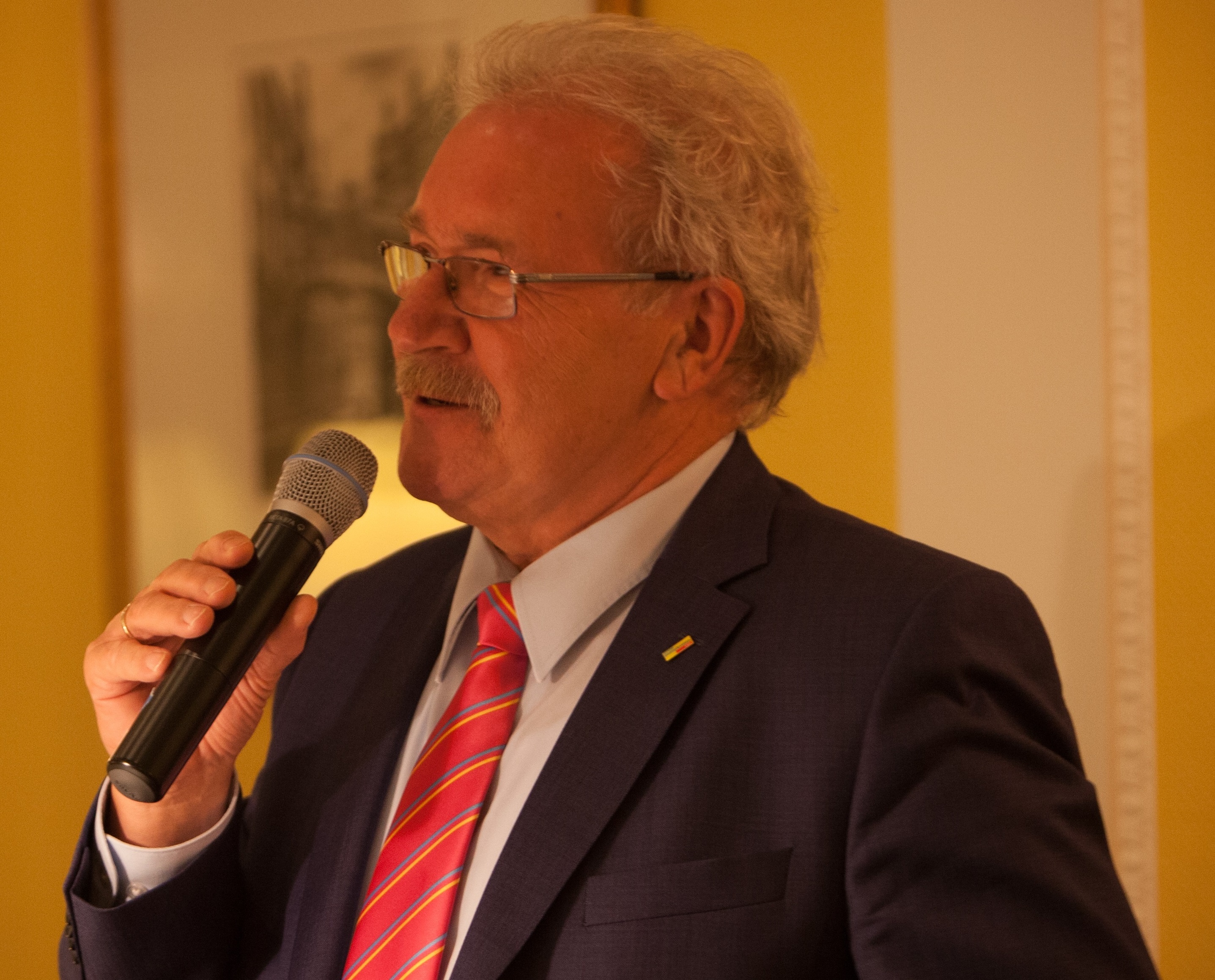 Hans-Peter Schöneweiß (FDP)