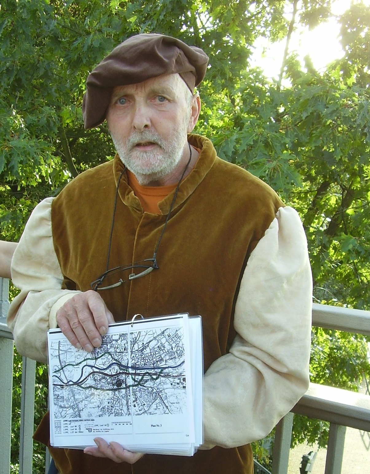 Das Bild zeigt Hansekaufmann Peter de Weldige Cremer, alias Rainer Schöneweiß.