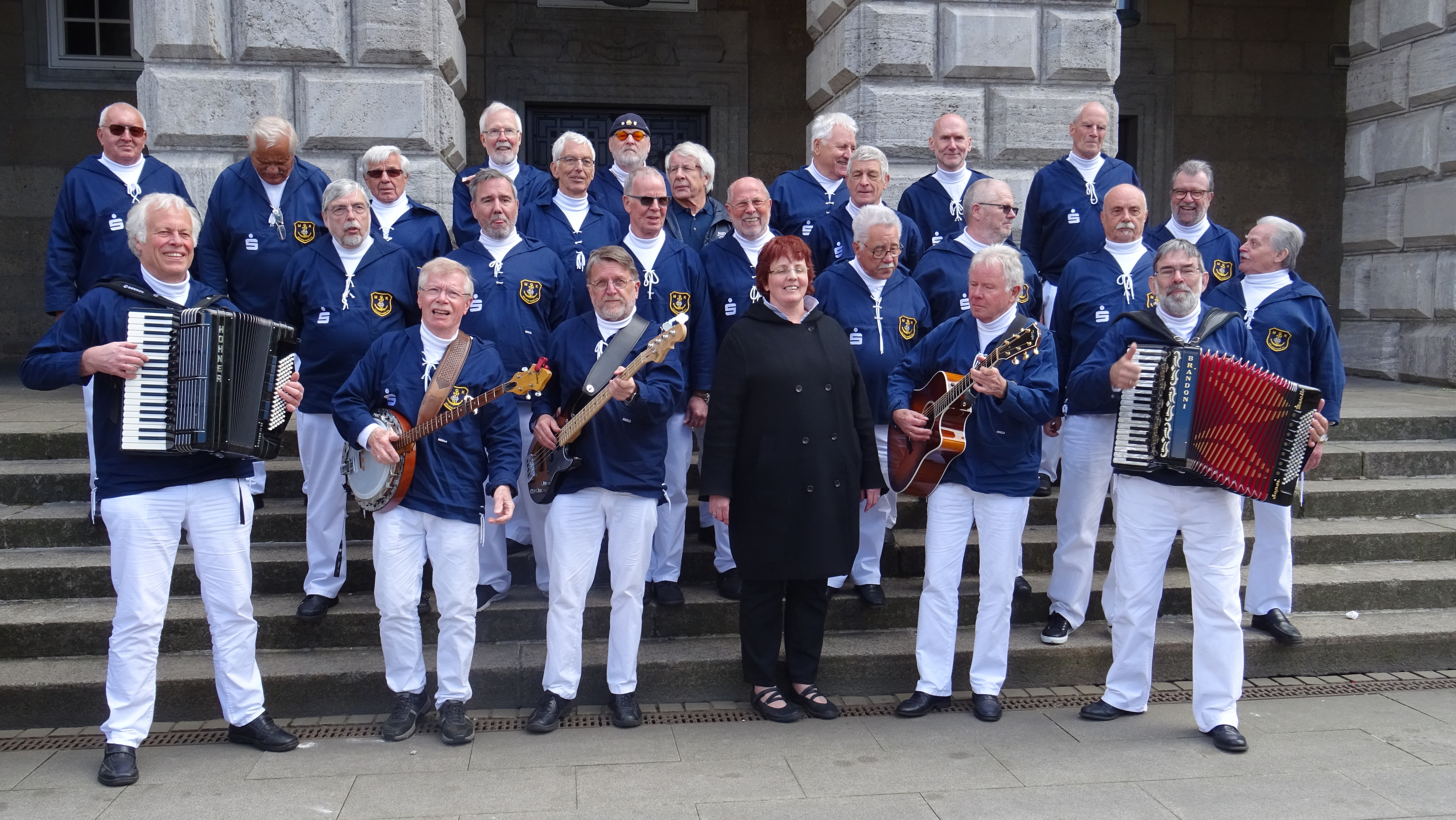 Shanty-Chor Kormoran auf dem Fischmarkt