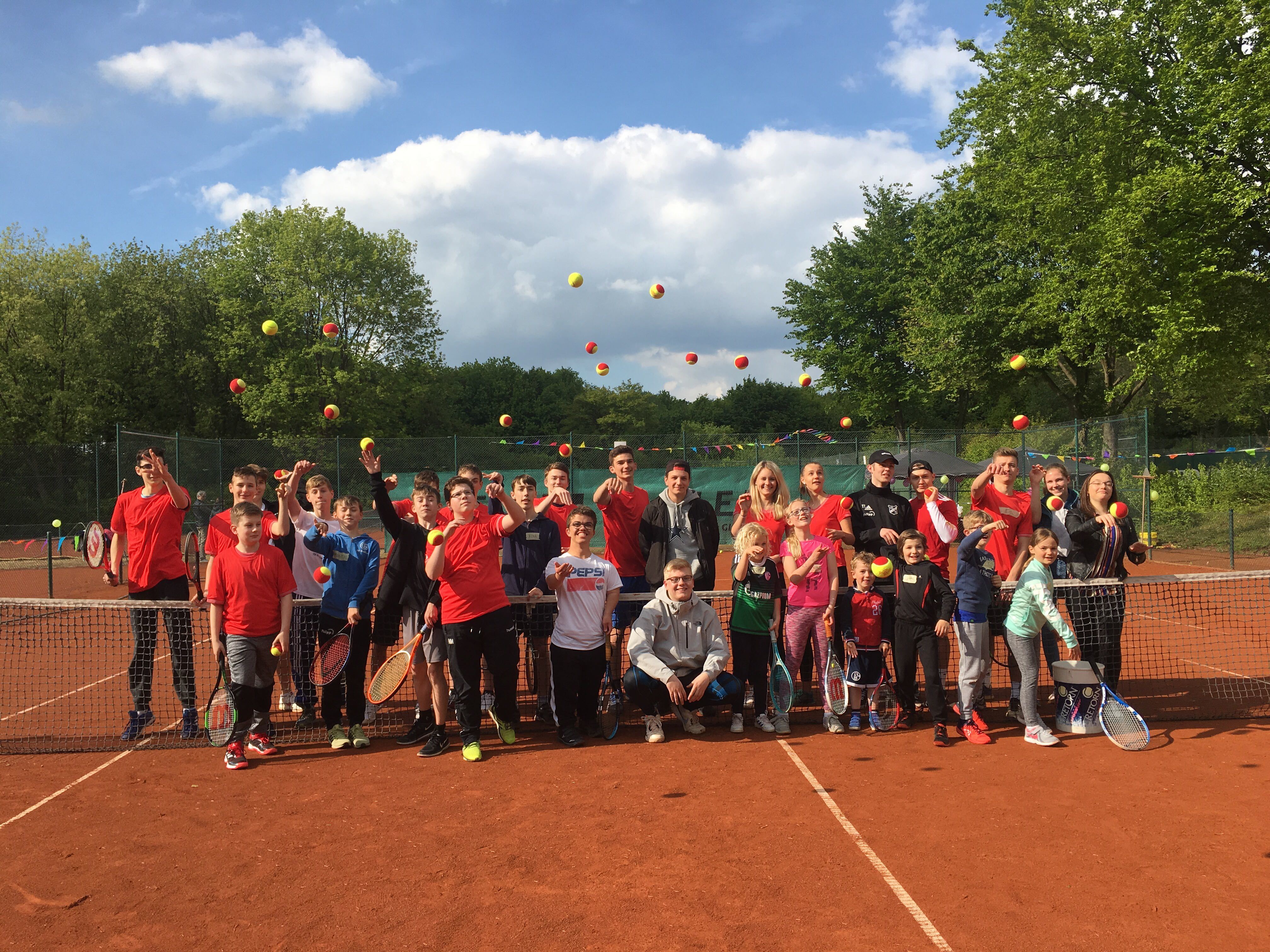 Die Kinder und Jugendlichen hatten viel Spaß auf der Tennisanlage.