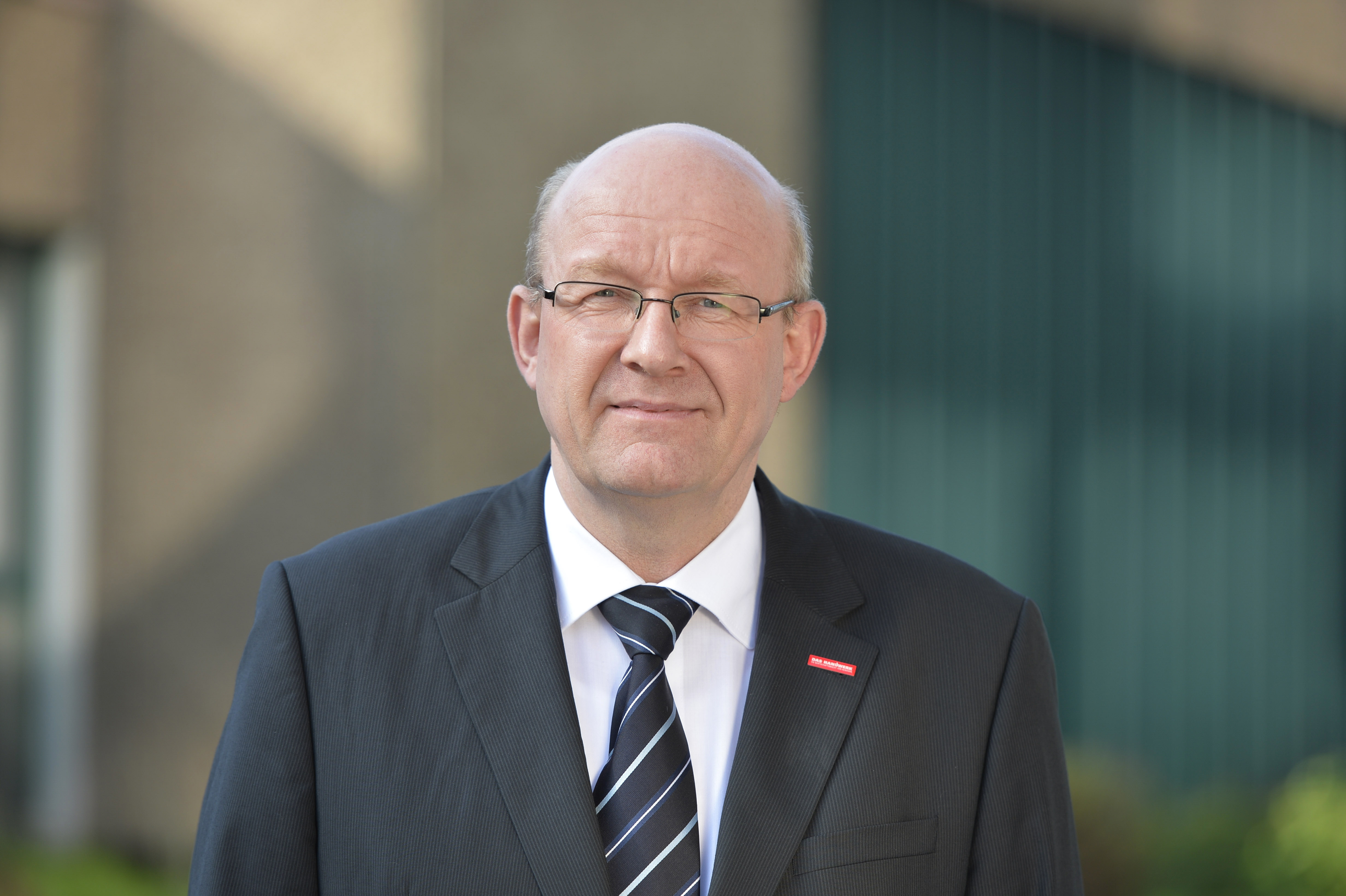 Ein Statement des Kammer-Präsidenten Berthold Schröder zur geplanten Einführung einer Mindestausbildungsvergütung.