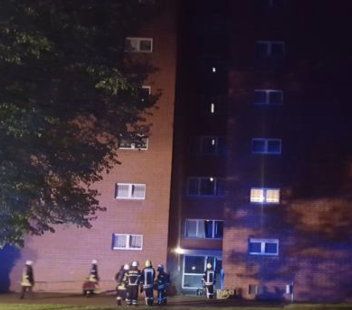 Gestern Abend wurde die Feuerwehr Kamen und ein Löschzug aus Bergkamen zu einem Einsatz in die Blumenstraße gerufen. Archiv-Foto: Feuerwehr Kamen